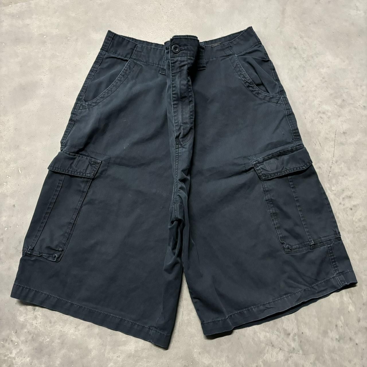 Japanese Brand × Vintage Crazy Vintage Y2K/2000s Baggy Navy Blue Skater Cargo Shorts! Size US 40 / EU 56 - 1 Thumbnail