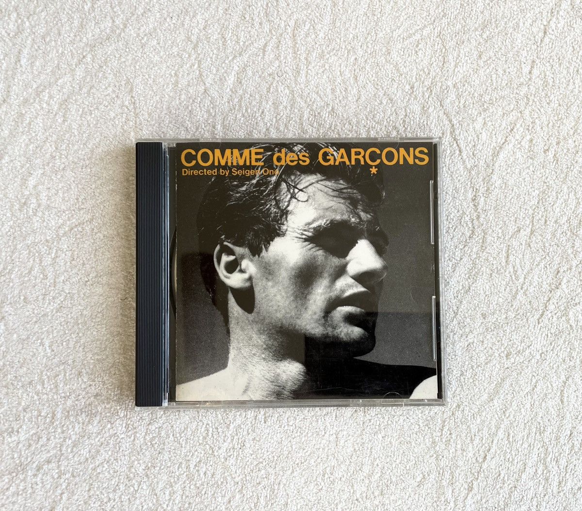 Comme des Garcons × Japanese Brand × Rei Kawakubo Comme des garçons Directed by Seigen One Size ONE SIZE - 1 Thumbnail