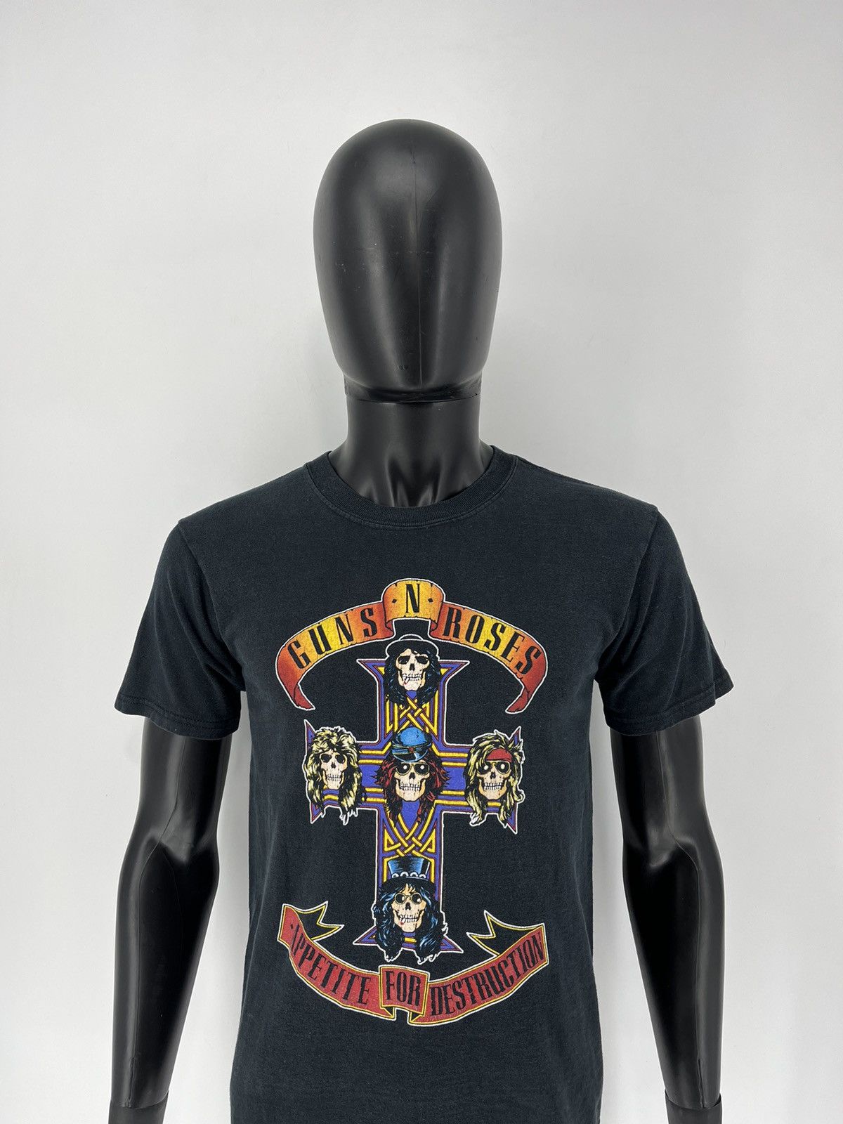 Guns N' Roses Vintage Y2K Guns And Roses tee Band Rock Metal streetwear Size US S / EU 44-46 / 1 - 1 Thumbnail