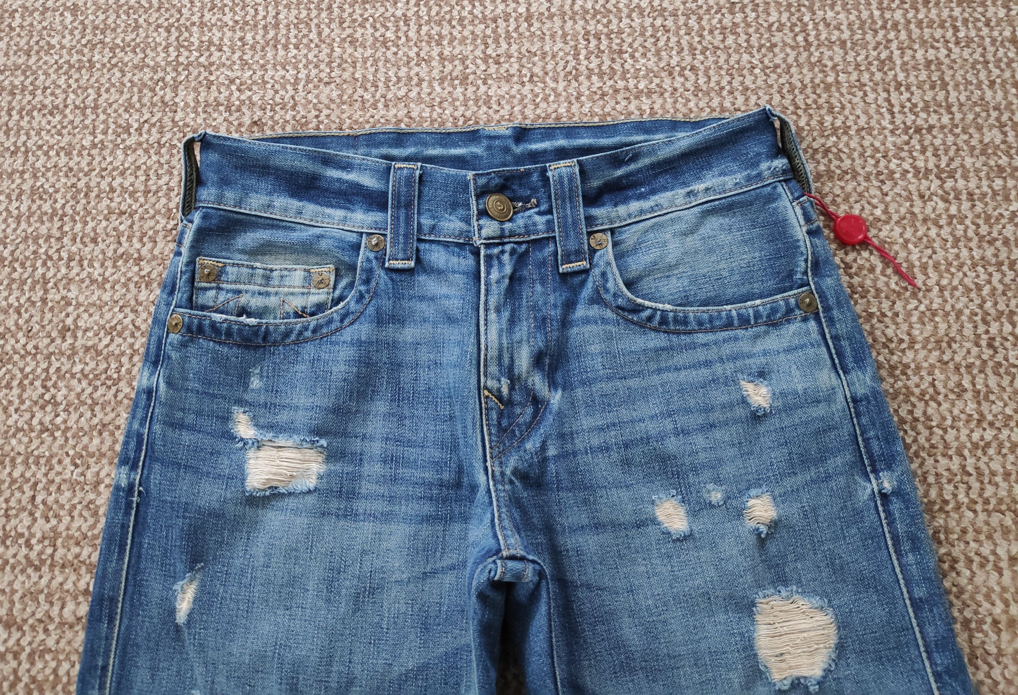 True Religion True Religion Relaxed Slim Geno Distressed Denim Jeans Size US 29 - 7 Thumbnail