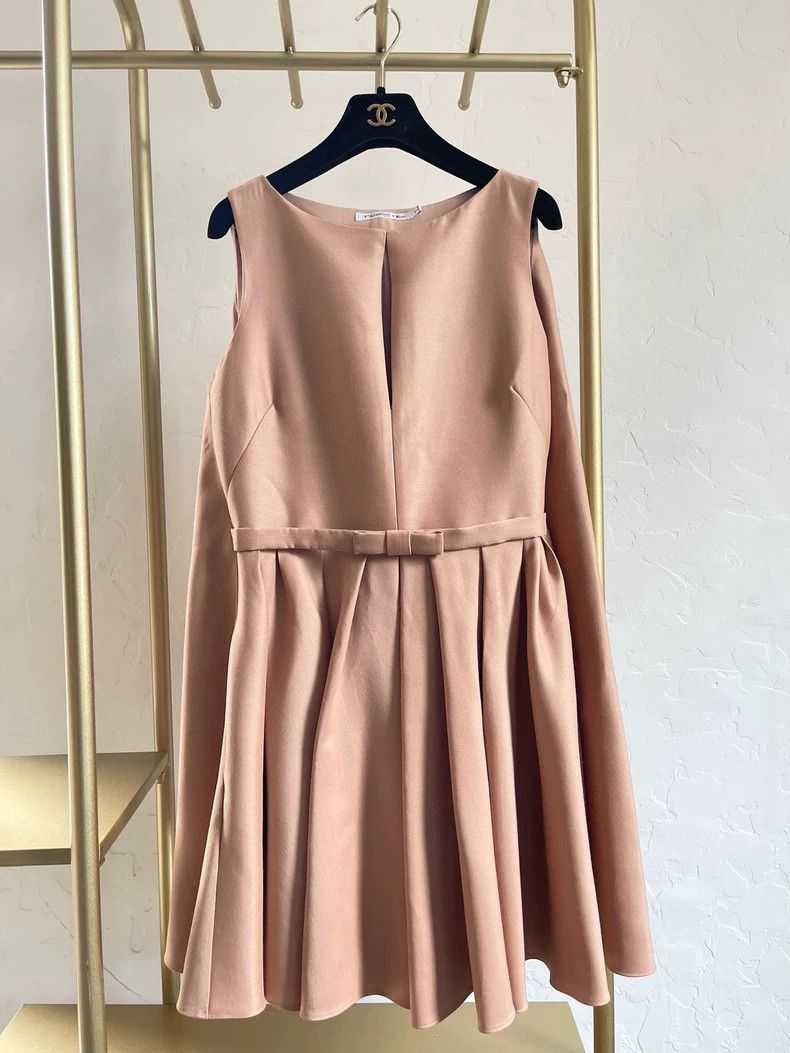 Dior Rose pink small silhouette dress