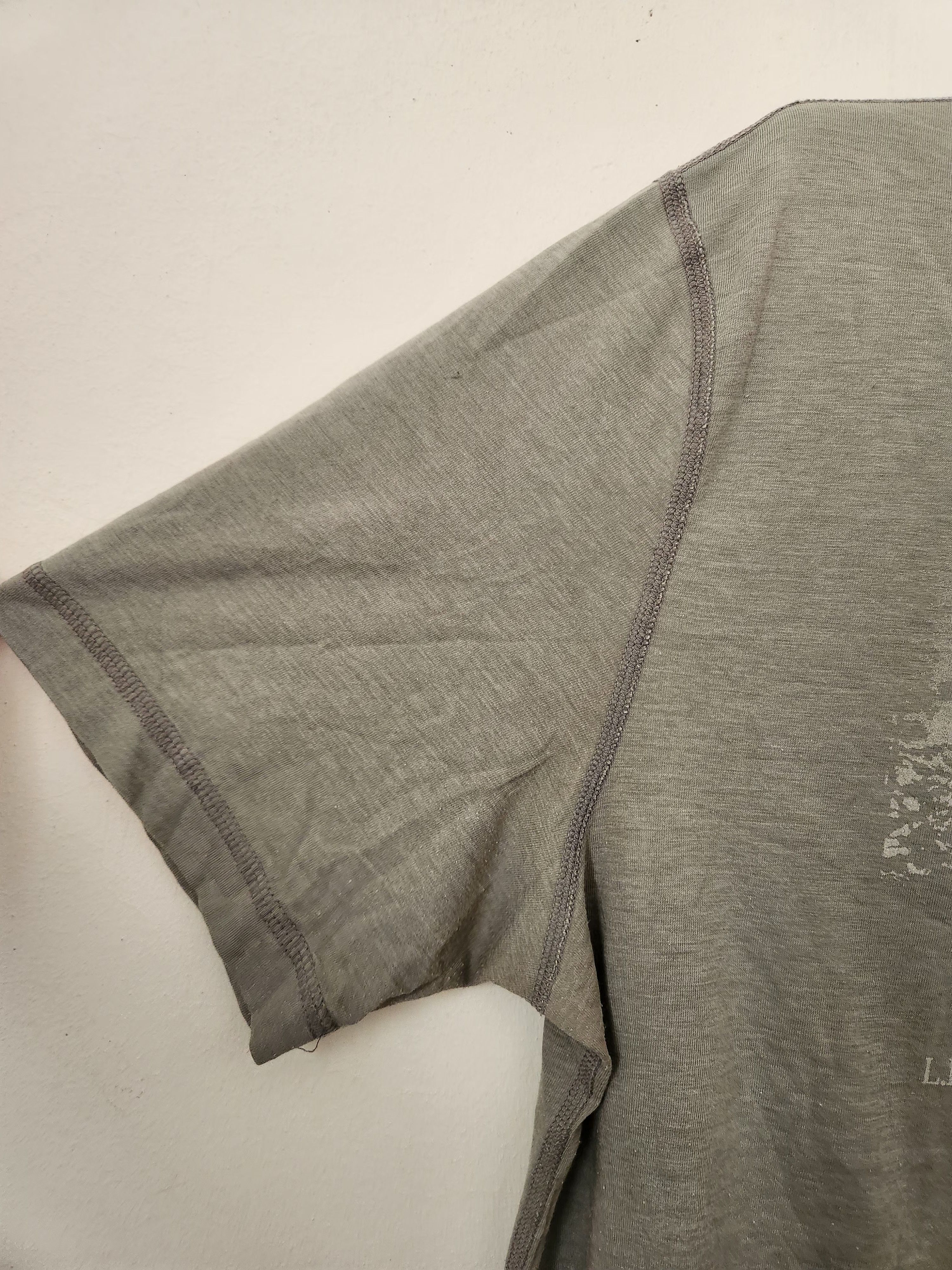 L.L. Bean L.L.Bean Grey Short Sleeve Tee Size US M / EU 48-50 / 2 - 4 Thumbnail