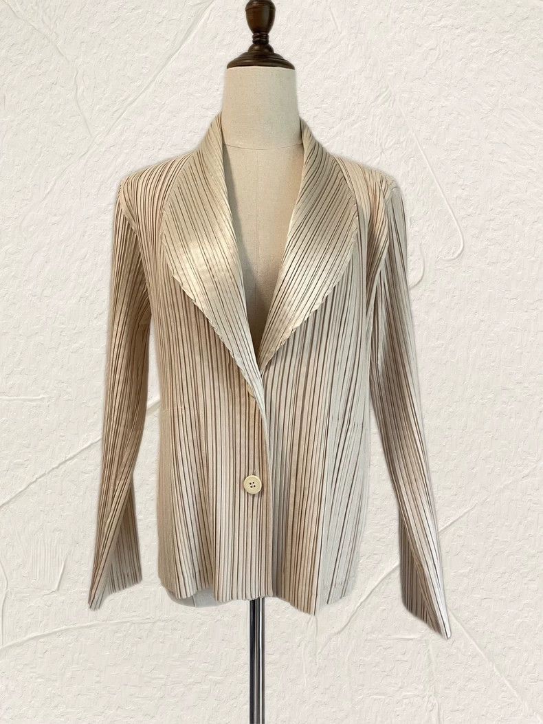 Issey Miyake Issey Miyake Fete Pleated Jacket- dmc Size US M / EU 48-50 / 2 - 1 Thumbnail