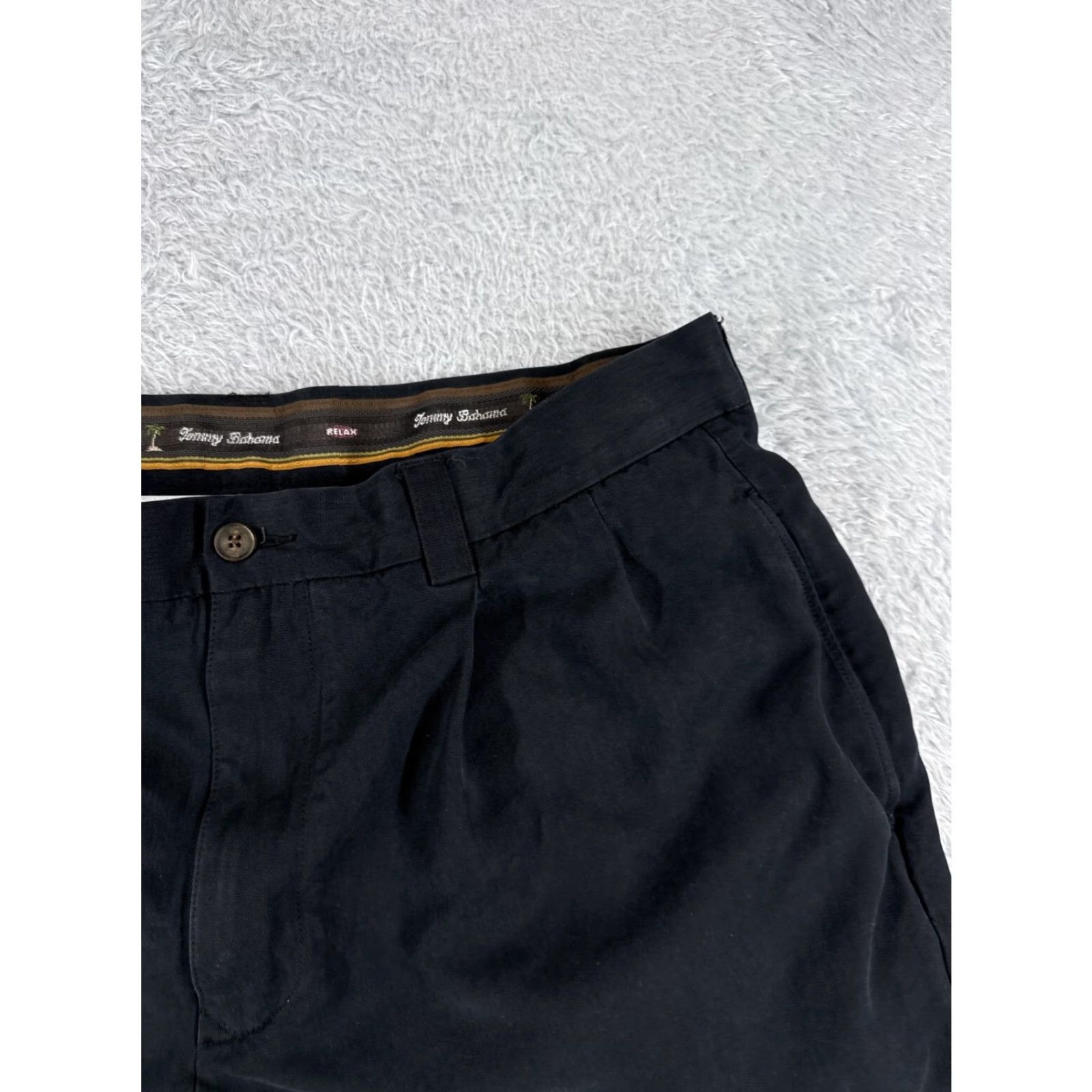 Tommy Bahama Tommy Bahama Shorts Men 40 Black Pleated Bermuda 100% Silk Golf Golfer Beach Size US 40 / EU 56 - 5 Thumbnail
