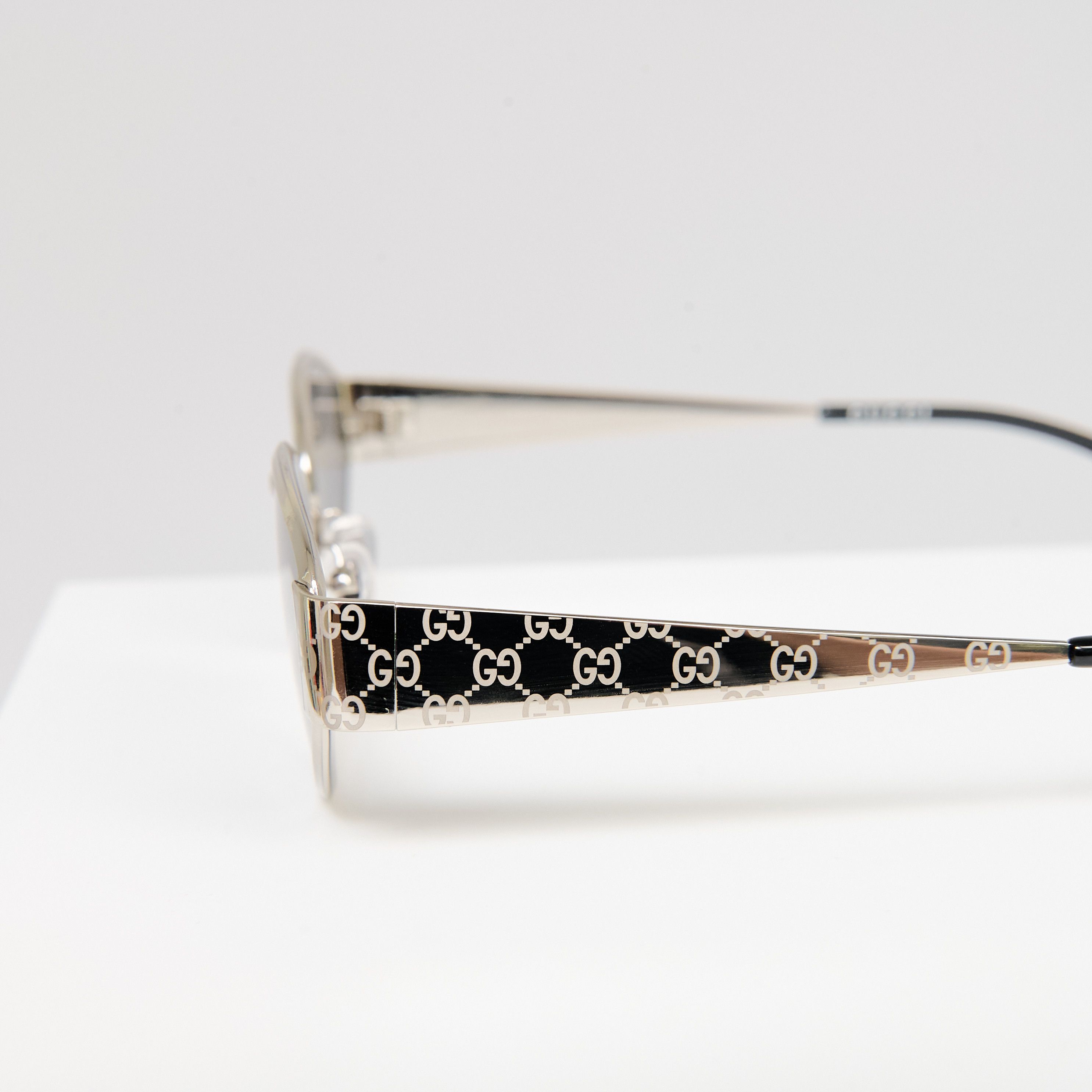 Gucci GUCCI GG1854S 002 Size ONE SIZE - 3 Thumbnail