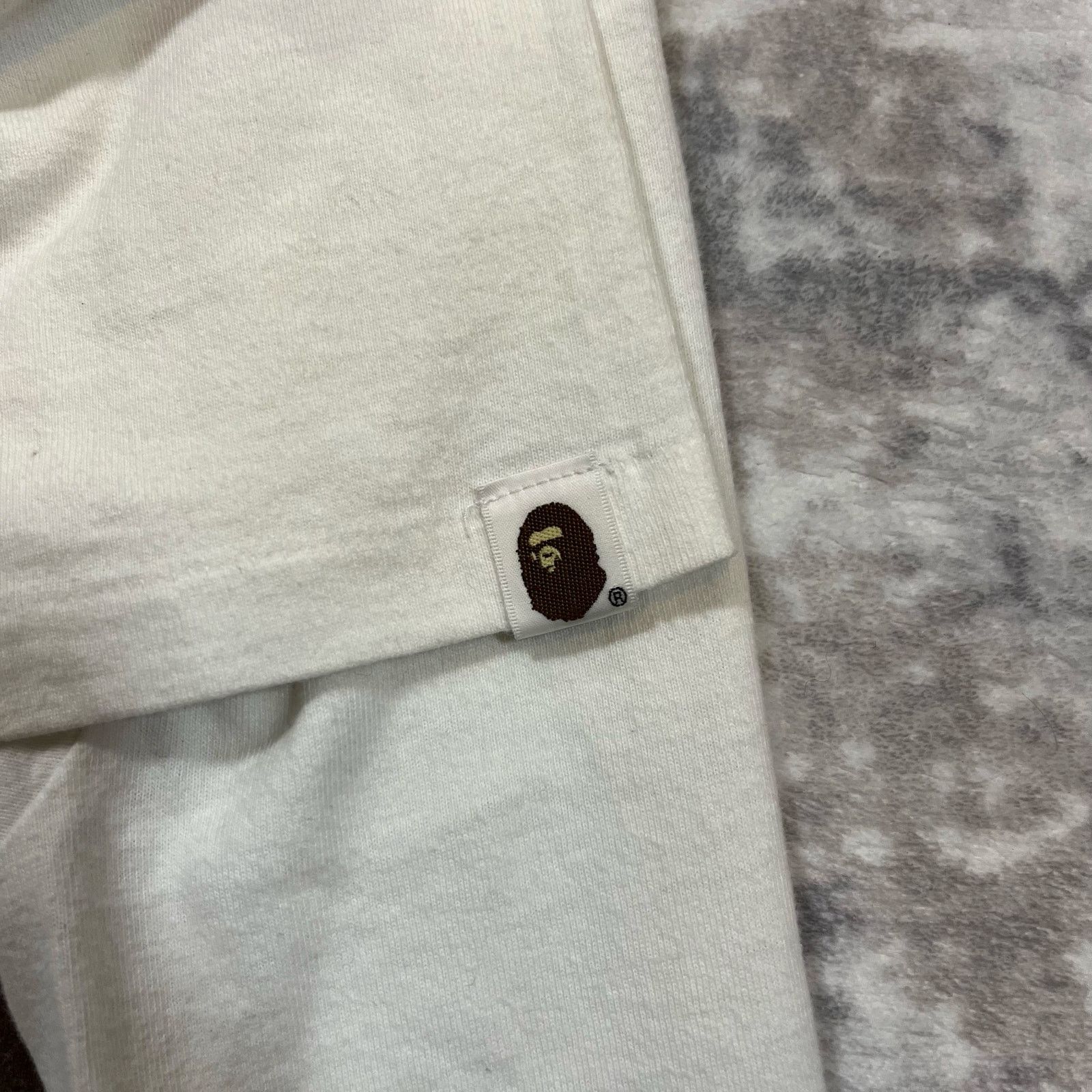 Bape × Nickelodeon Authentic Bape x SpongeBob 2008 Tee L Size US L / EU 52-54 / 3 - 7 Thumbnail