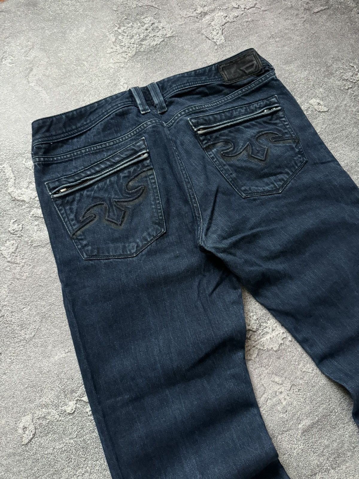 Diesel Diesel 34/32 Yarik B wash 008IL blue denim pant trouser Jean Size US 34 / EU 50 - 3 Thumbnail