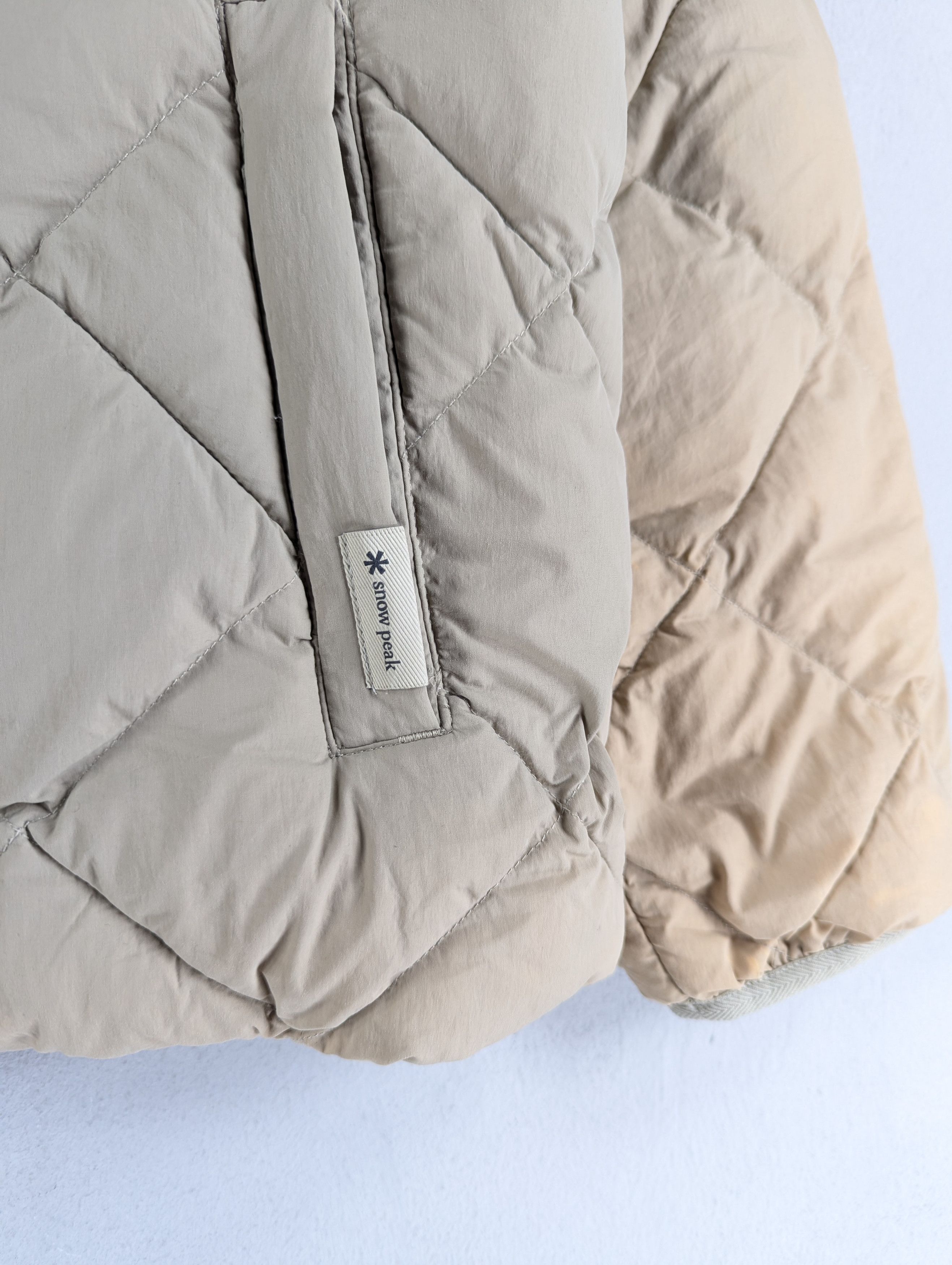Snow Peak Snow Peak Unisex Quilted Puffer Distressed Jacket Size US M / EU 48-50 / 2 - 5 Thumbnail