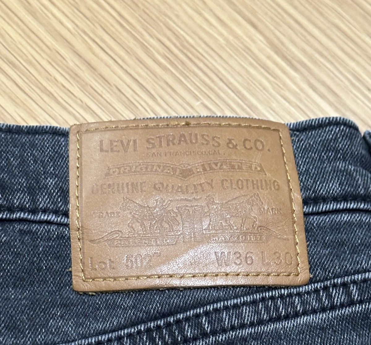 Levi's Levi’s 502 Taper Jeans 36W 27L Size US 36 / EU 52 - 6 Thumbnail