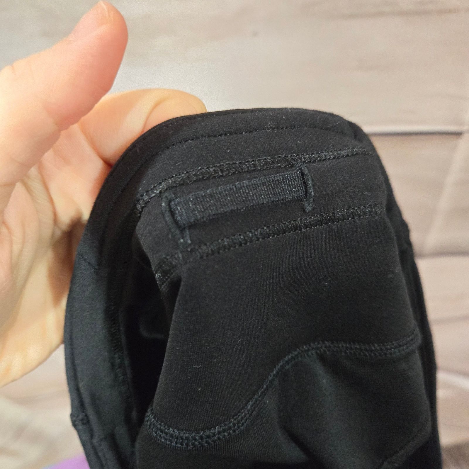 Lululemon Lululemon Shorelines Run Times 4 Inch Shorts Size 4 Size 27" / US 4 / IT 40 - 10 Thumbnail