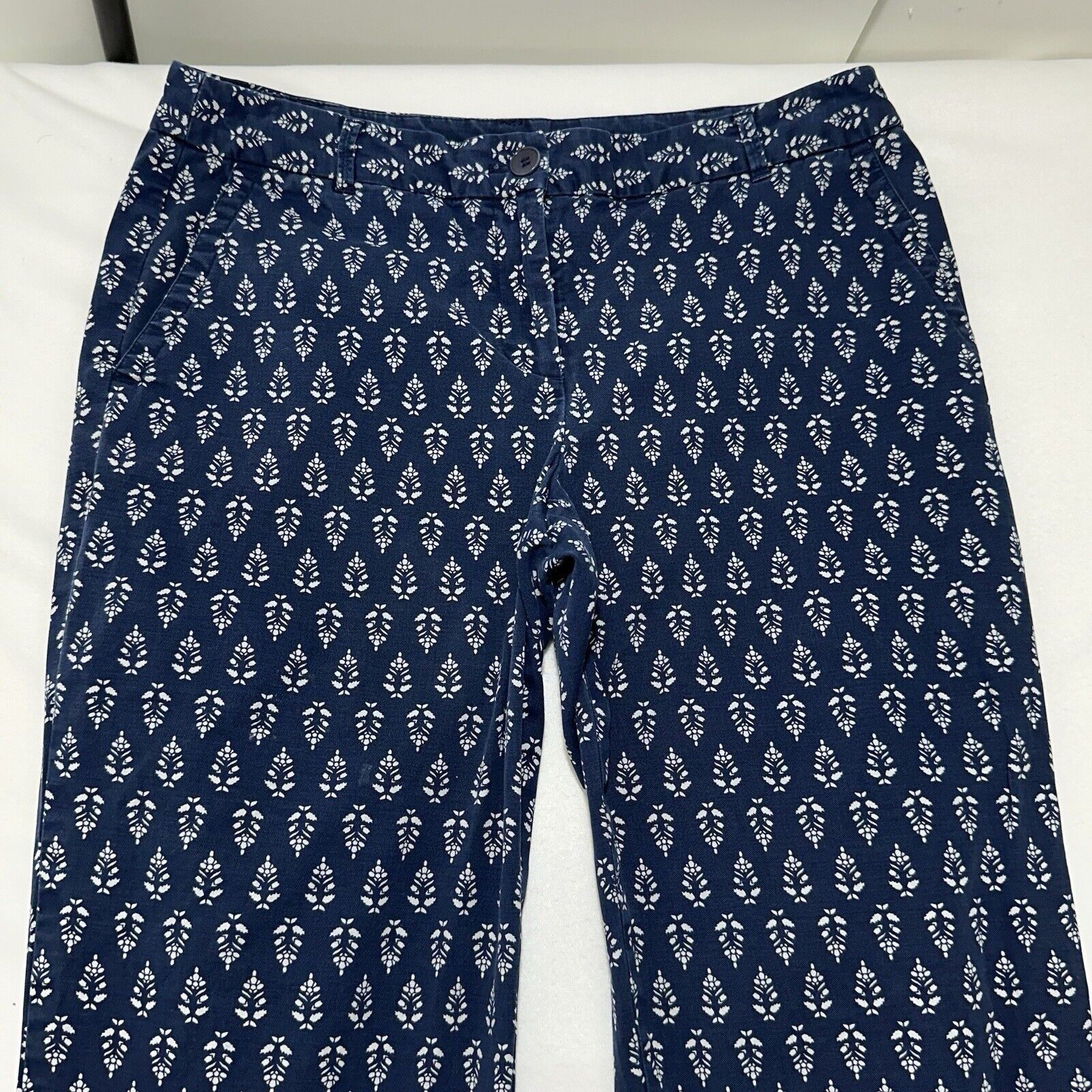 Other Talbots 4 Weekend Chino Ankle Pants Floral Navy 29" Inseam Size 27" / US 4 / IT 40 - 2 Thumbnail