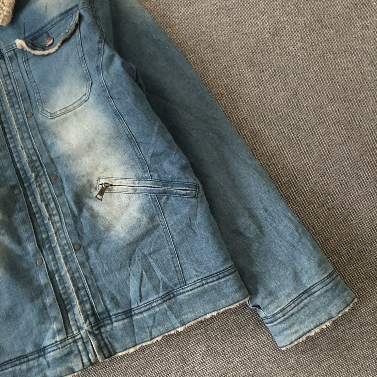 In The Attic IN THE ATTIC Shearling Style Collar Denim Jacket Size US L / EU 52-54 / 3 - 7 Thumbnail