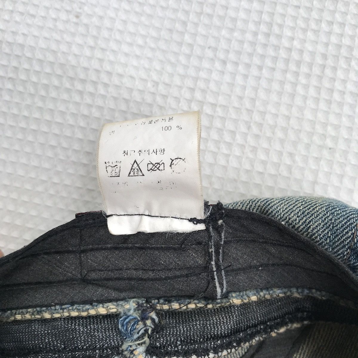Unsound Rags UNIQUE. Wash denim newsboy by maui and sons Size ONE SIZE - 11 Thumbnail