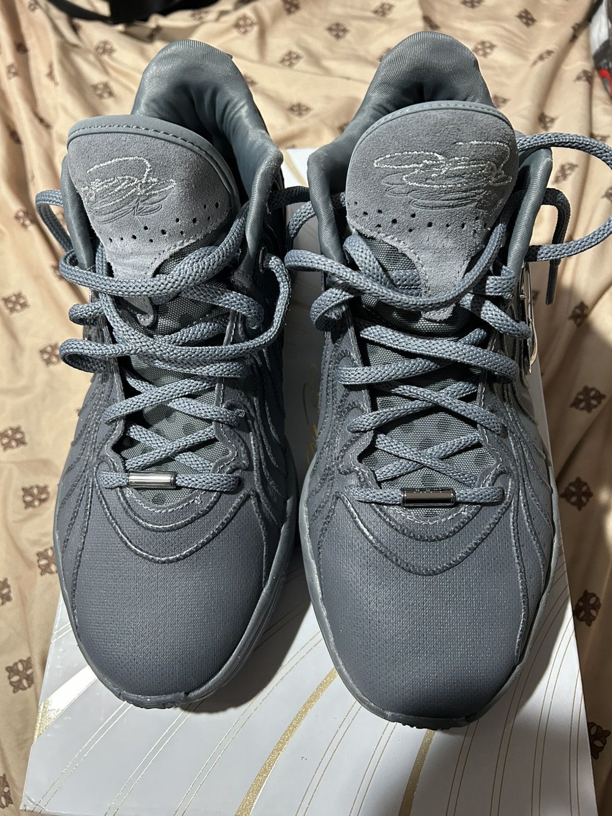 Nike Lebron XXI Size US 9 / EU 42 - 6 Thumbnail