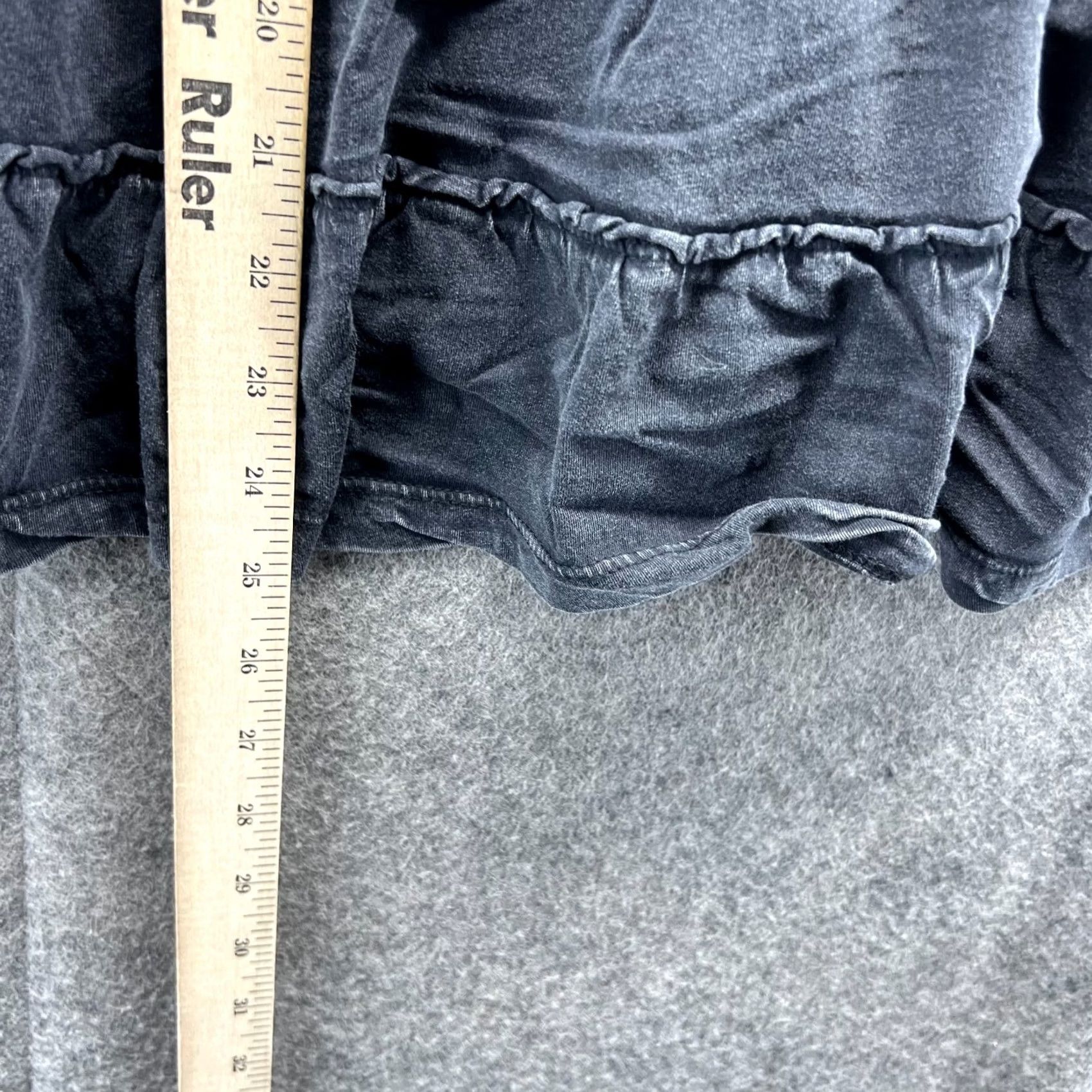 Anthropologie Anthropologie Tank Top Womens Medium Black Tiered Ruffle Sleeveless Grey Blouse Size M / US 6-8 / IT 42-44 - 6 Thumbnail