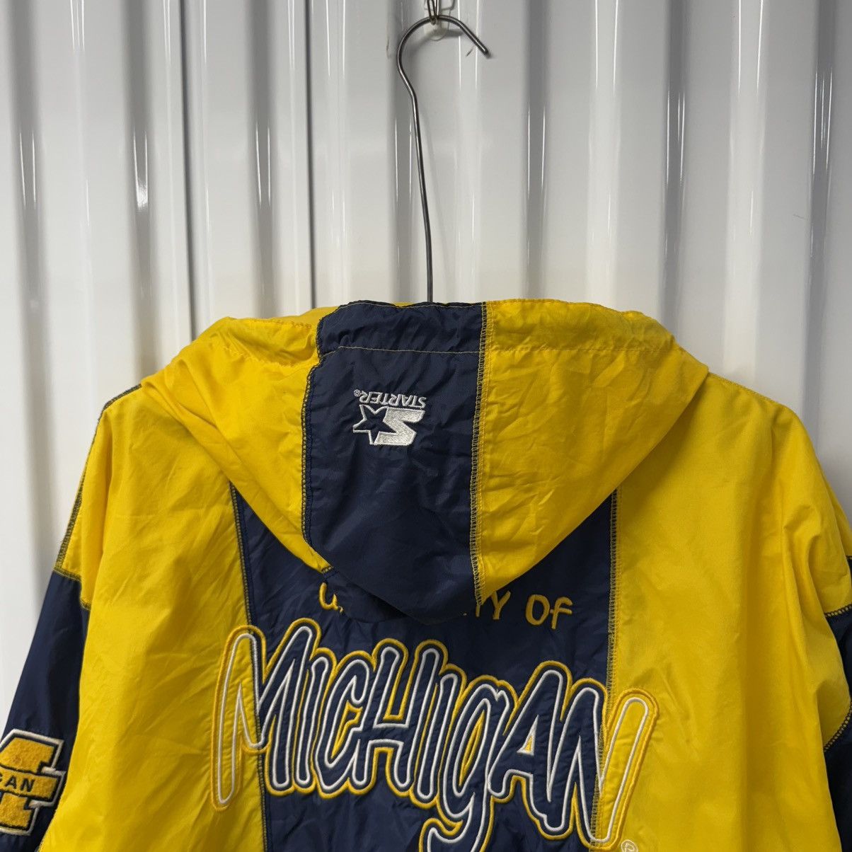 NCAA × Starter × Vintage Vintage 90’s Michigan Wolverine Starter Jacket Size US L / EU 52-54 / 3 - 11 Thumbnail