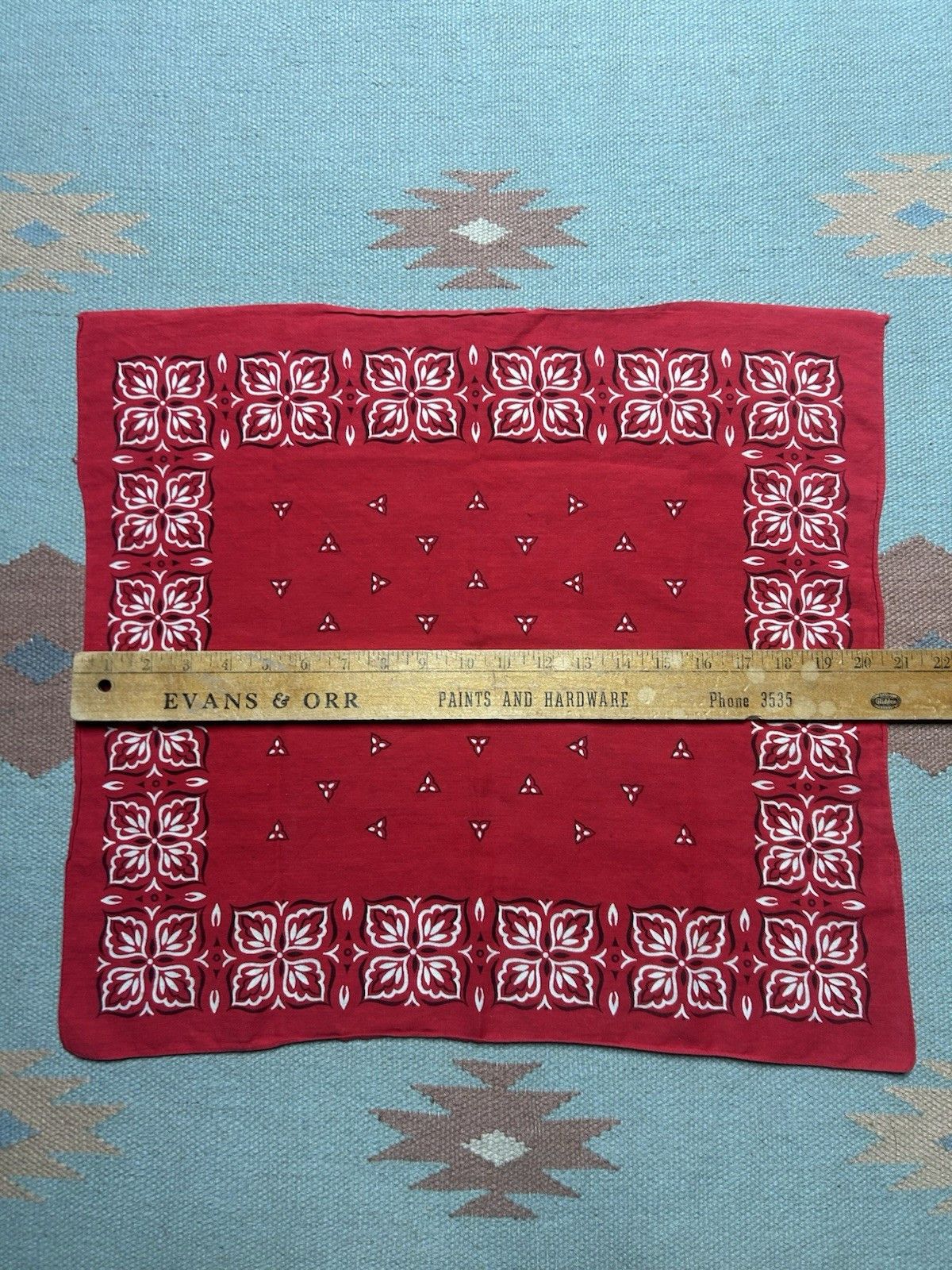 Vintage Vintage bandana handkerchief cotton soft flowers floral red Size ONE SIZE - 8 Thumbnail