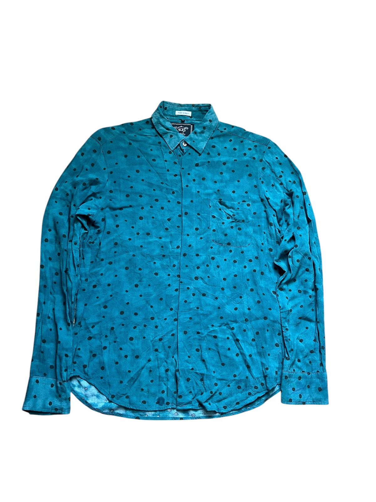 GGD Grand Global Design Rayon Polkadot Button up