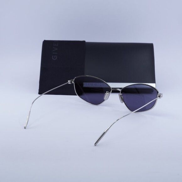 Givenchy 🕶️ New Givenchy GV40059U 16A Grey Sunglasses Size ONE SIZE - 10 Thumbnail