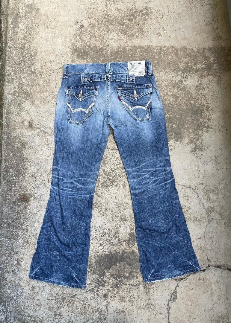 Edwin × If Six Was Nine Distressed Edwin Blue Trip Size US 32 / EU 48 - 1 Thumbnail