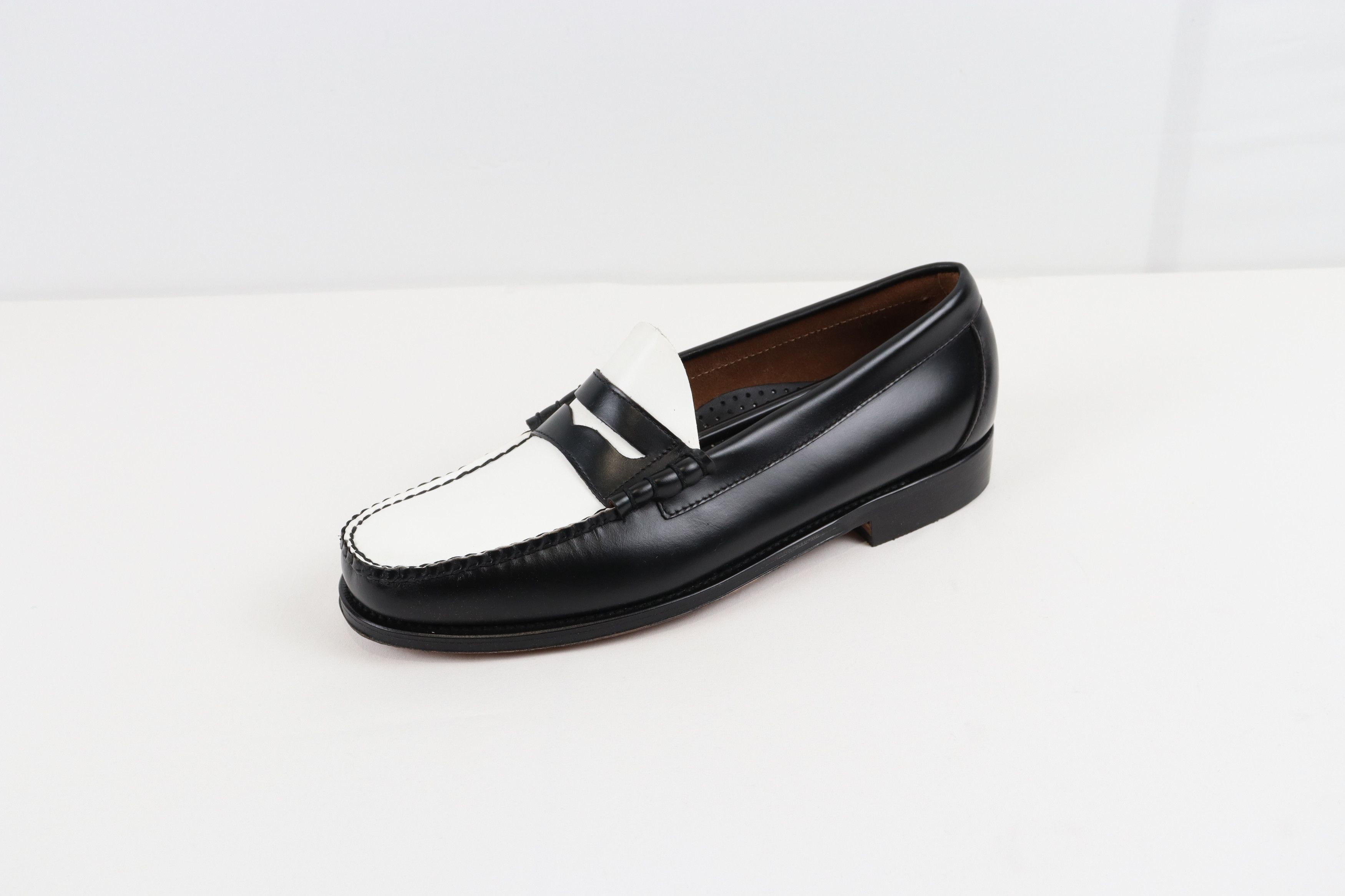 G.H. Bass & Co. o1rshd Weejun Larson Penny Moccasins in Black / White Size US 11.5 / EU 44-45 - 4 Thumbnail