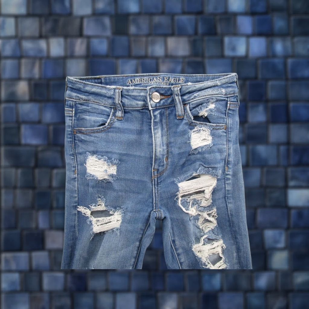 American Eagle Outfitters American Eagle Outfitters Jeans Jegging Distressed Stretch Hi Rise 4 Blue Denim Ladies 5-Pocket Regular Modern Wearable Size 4 Size 27" / US 4 / IT 40 - 1 Thumbnail