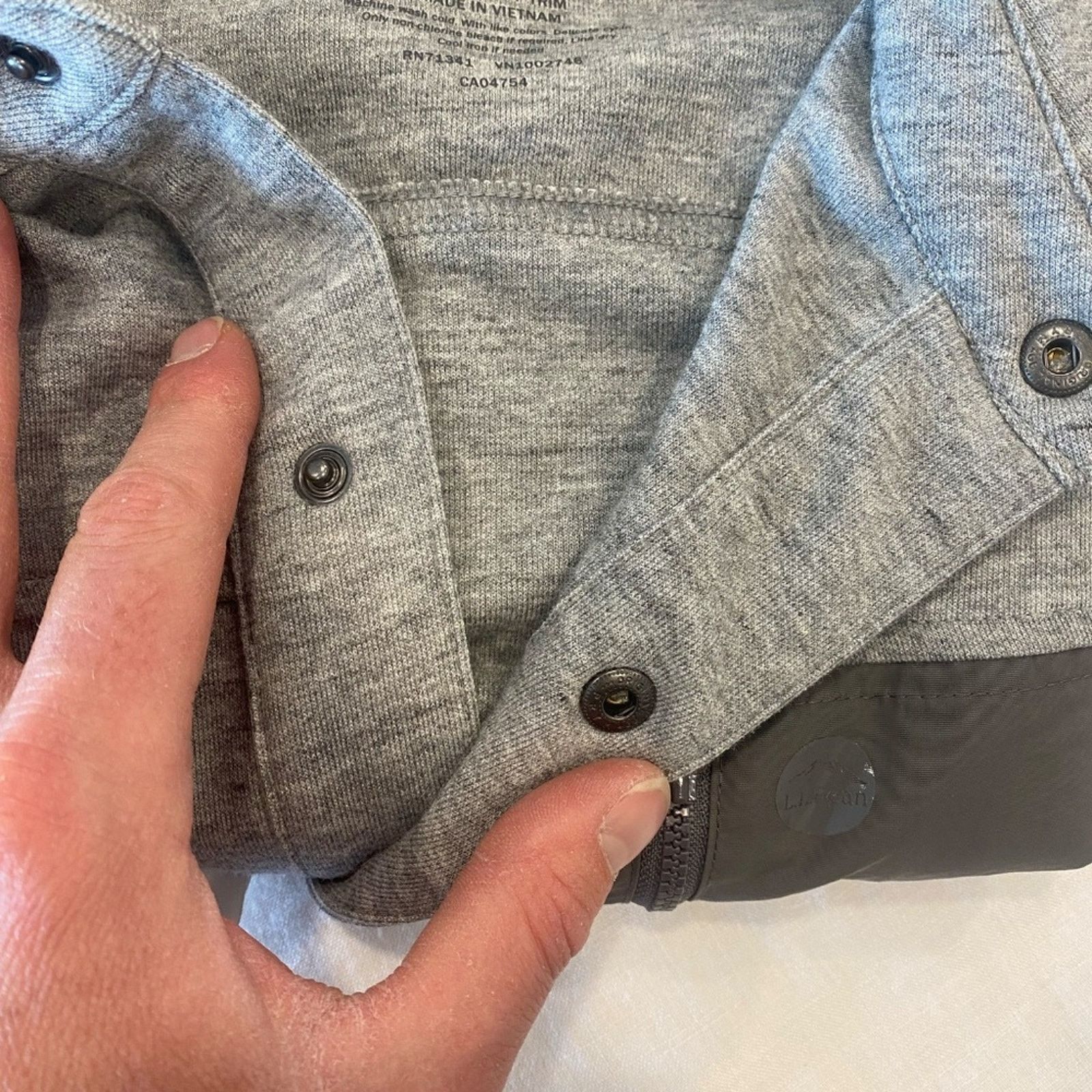 L.L. Bean L.L. Bean Slightly Fitted Snap Explorer Sweater - XL Reg Size US XL / EU 56 / 4 - 11 Thumbnail