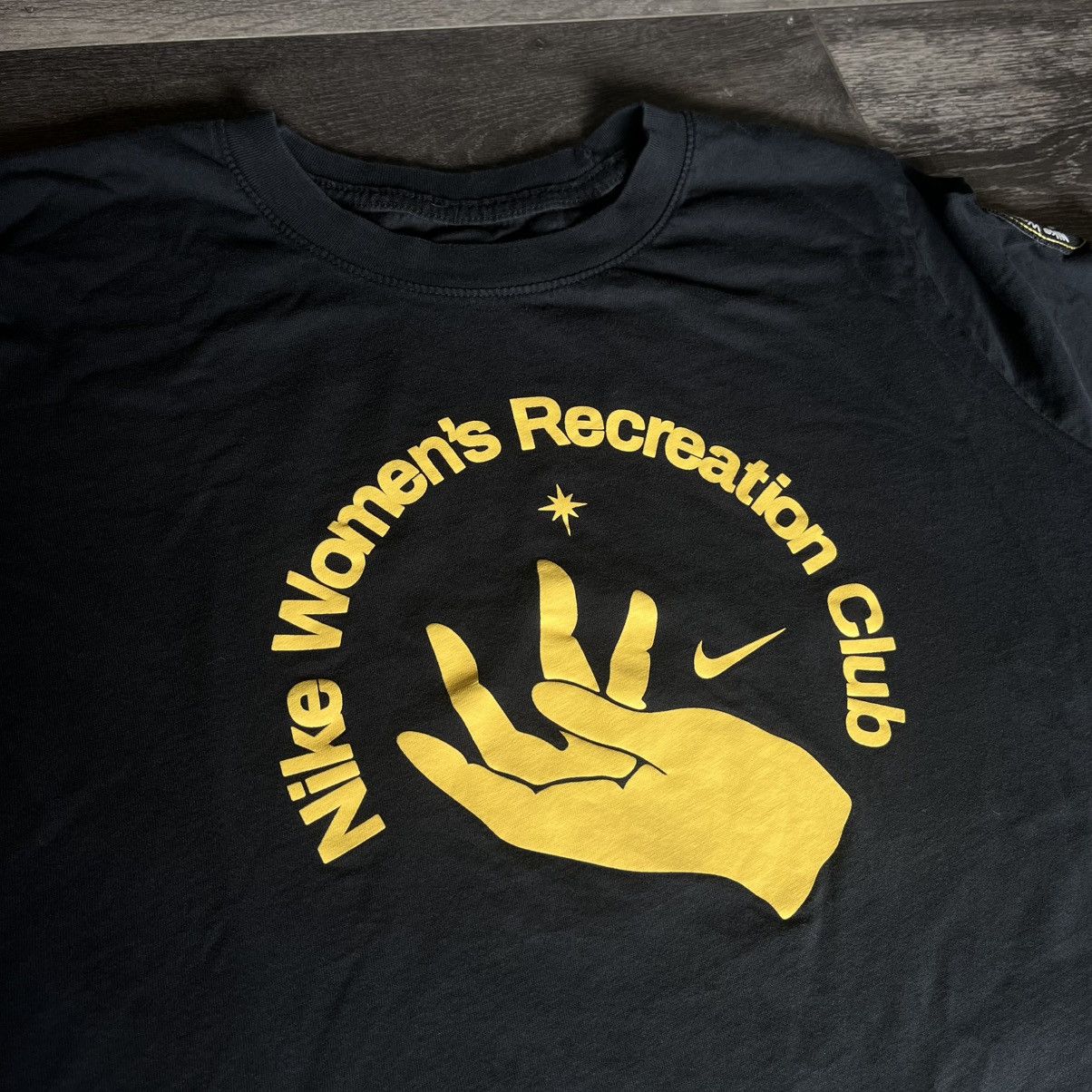 Nike × Vintage Nike Sportswear Women’s Recreation Club Hand Ladies T Shirt Size XL / US 12-14 / IT 48-50 - 2 Thumbnail