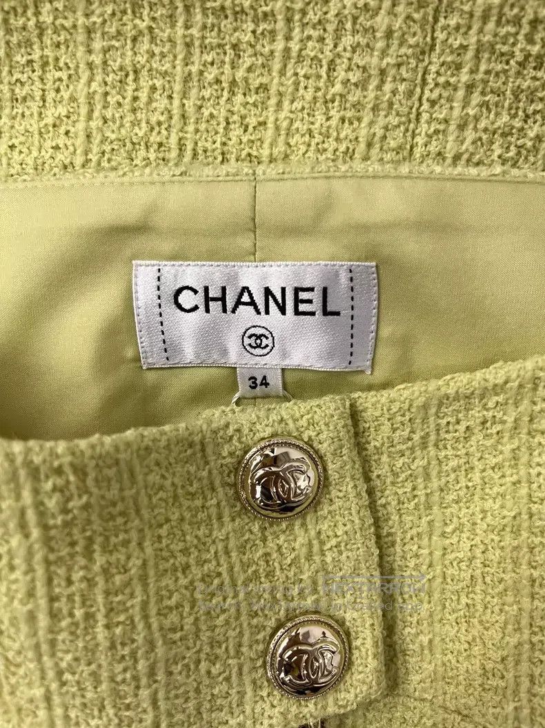 Chanel Chanel Equestrian series avocado green skirt Size 42" / US 20 - 4 Thumbnail