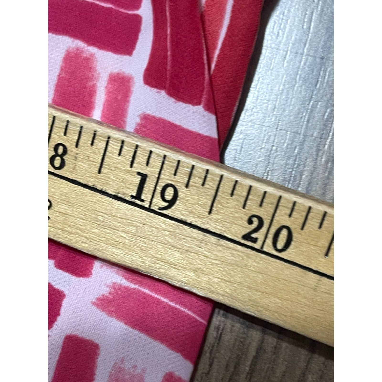 Liz Claiborne Liz Claiborne Shirt Women's Medium Button-Up Long Sleeve Pink Red White Casual Modern Button-Up Dick? Size M / US 6-8 / IT 42-44 - 6 Thumbnail