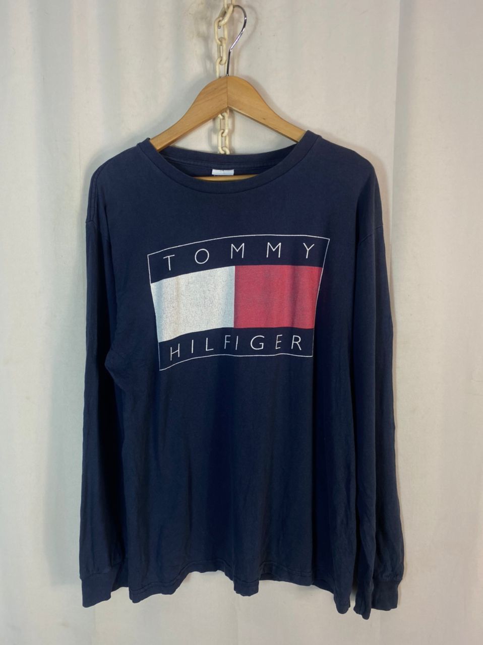Tommy Hilfiger Tommy Hilfiger printed long sleeve tshirt Size US L / EU 52-54 / 3 - 1 Thumbnail