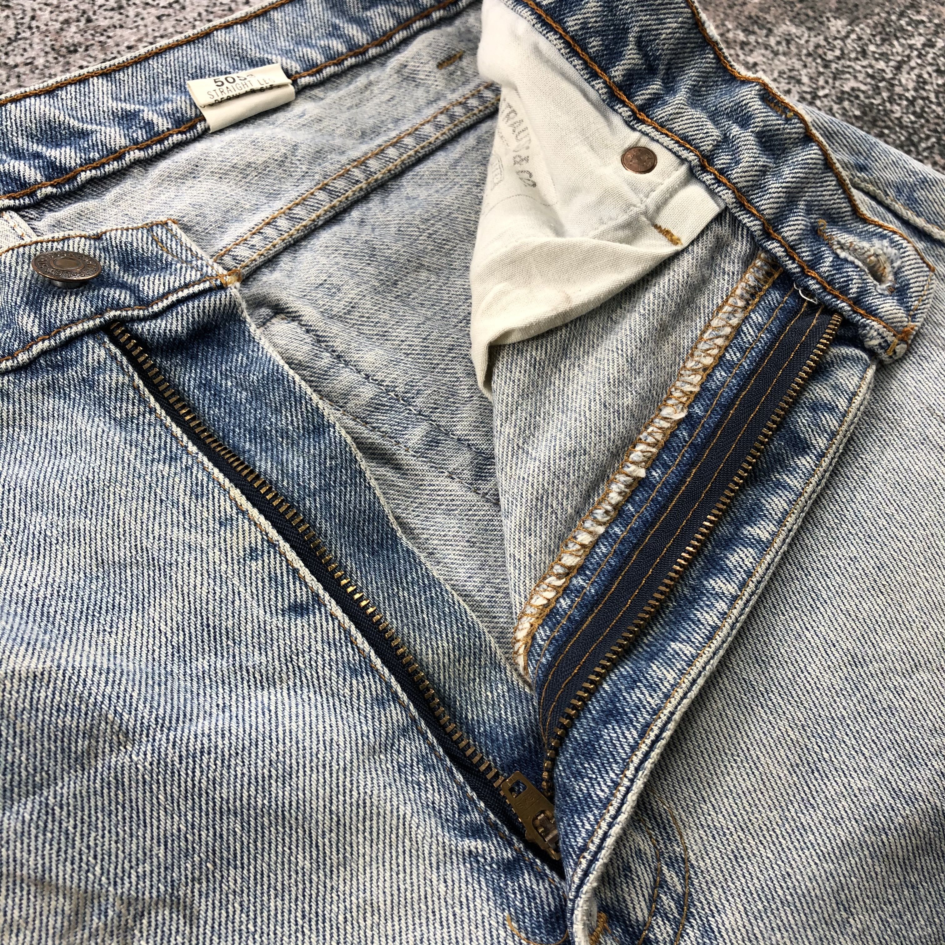 Levi's Vintage 90s Levis 505 Jeans Distress Denim KJ560 Size US 33 - 8 Thumbnail
