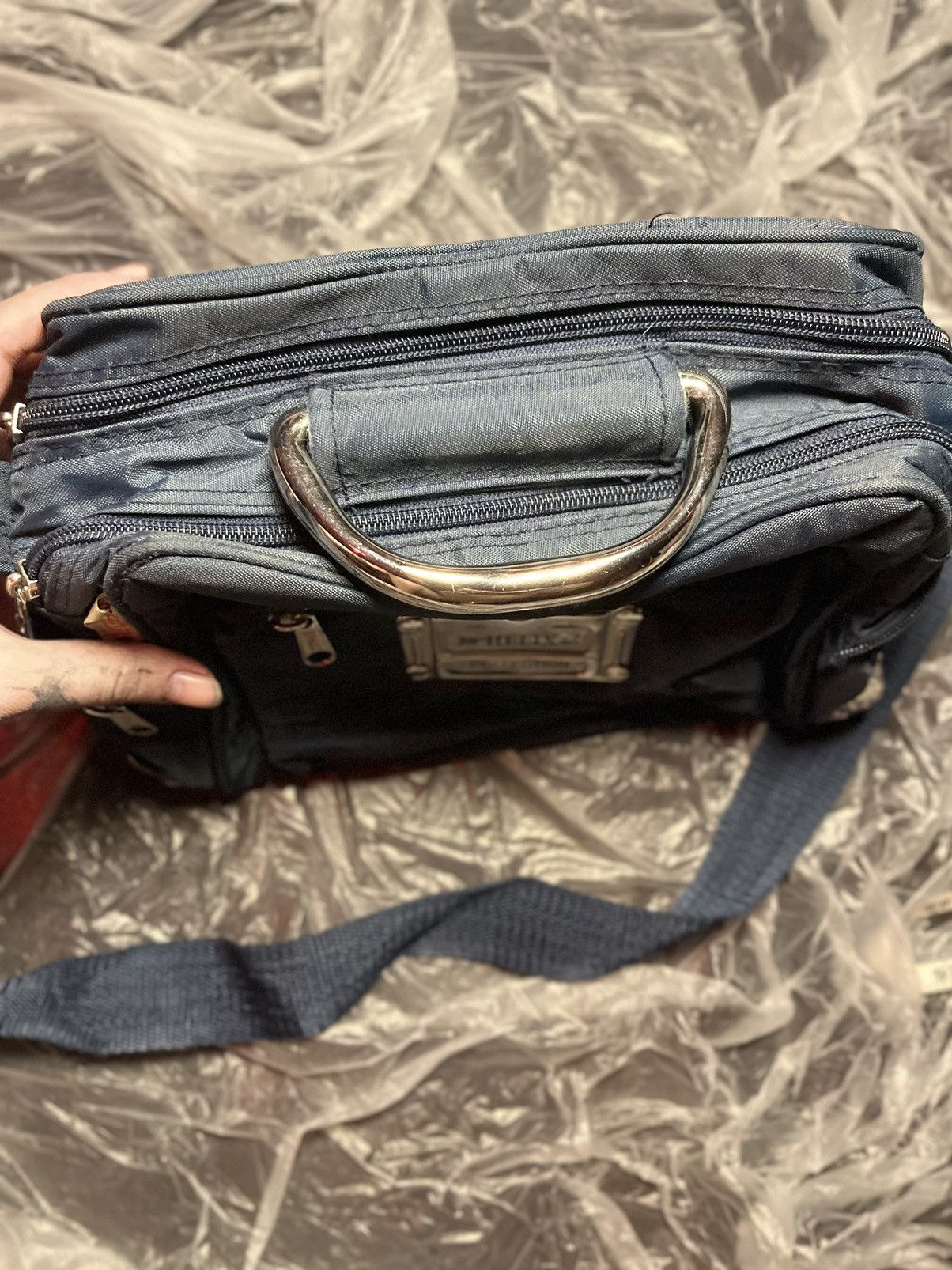 Helix Helix Collection Nylon Messenger Bag Functional UtilityStyle Size ONE SIZE - 3 Thumbnail