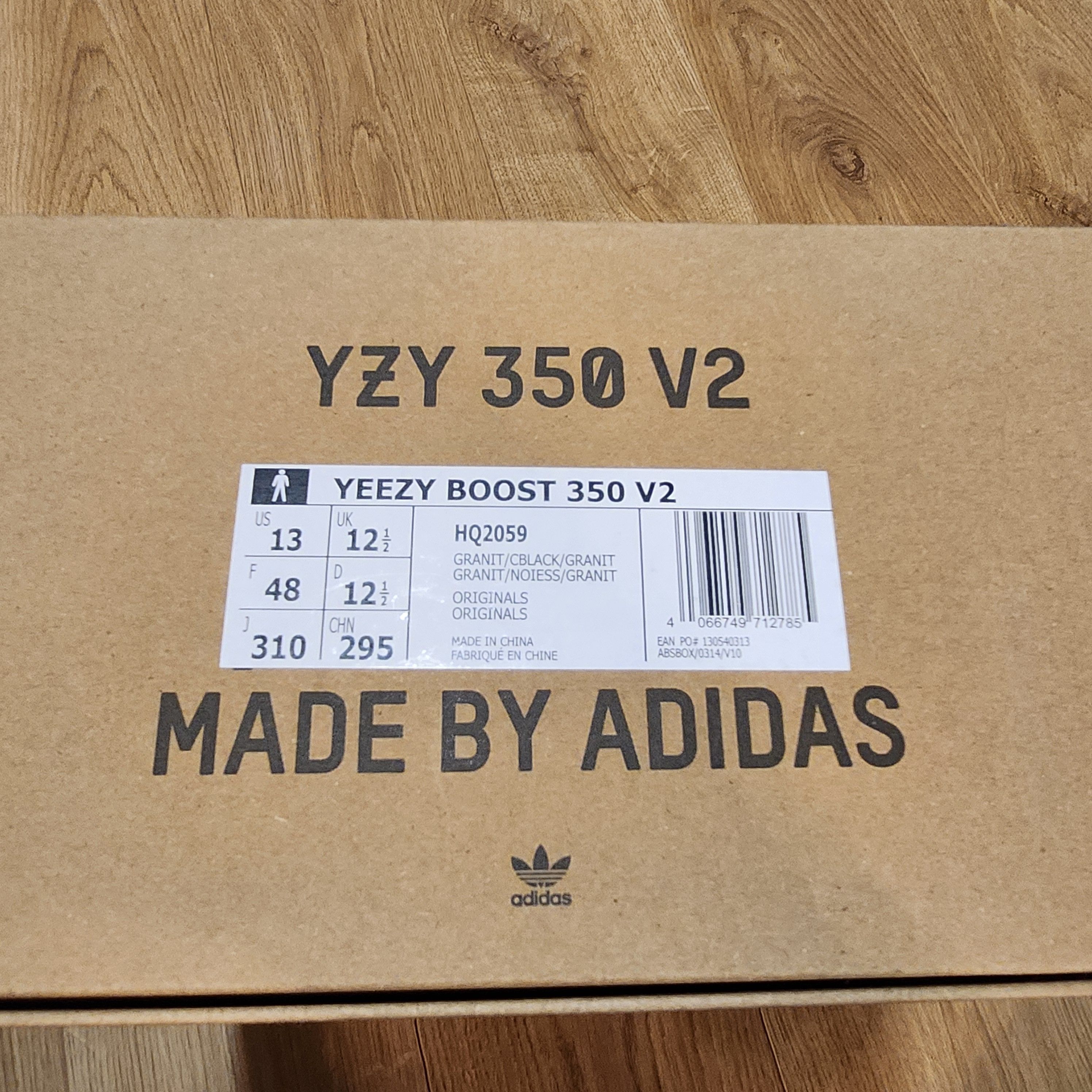Adidas × Kanye West × Yeezy Adidas Yeezy Boost 350 V2 Granite Size US 13 / EU 46 - 7 Thumbnail