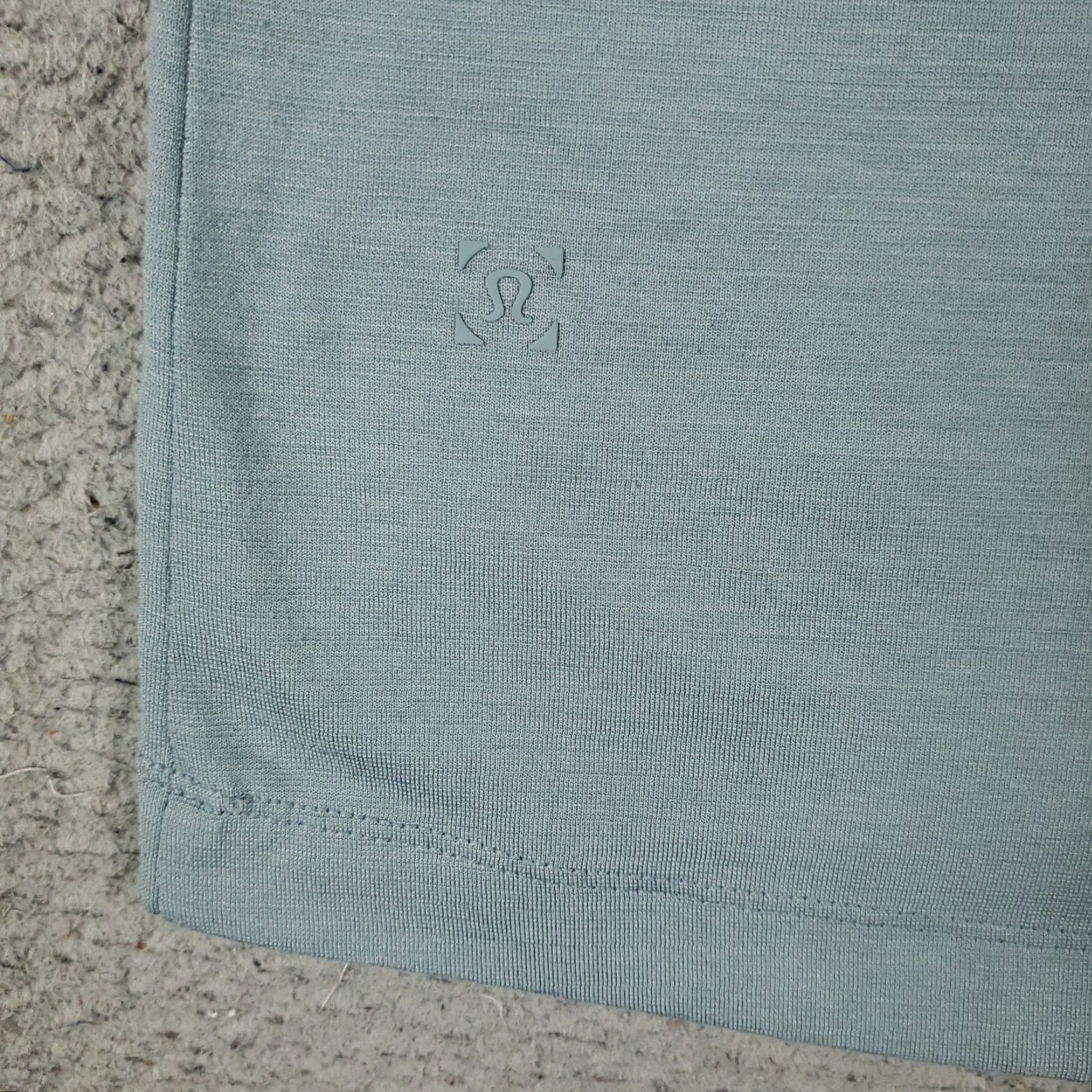 Lululemon Lululemon Shirt Mens Large Blue Polo Golf Short Sleeve Size US L / EU 52-54 / 3 - 3 Thumbnail