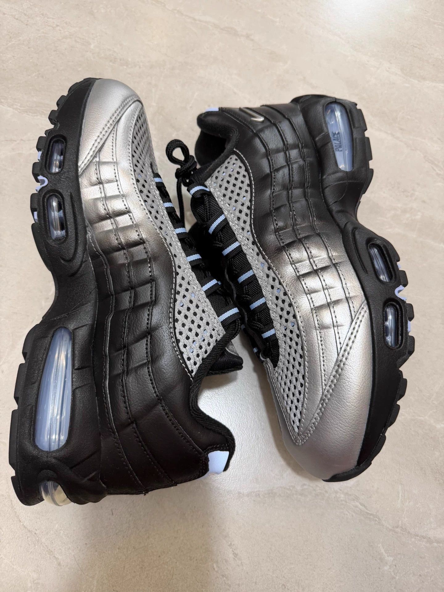 Nike Nike x PALACE AirMax95 Big Bubble Silver Black Unisex 43 New Size US 10 / EU 43 - 5 Thumbnail