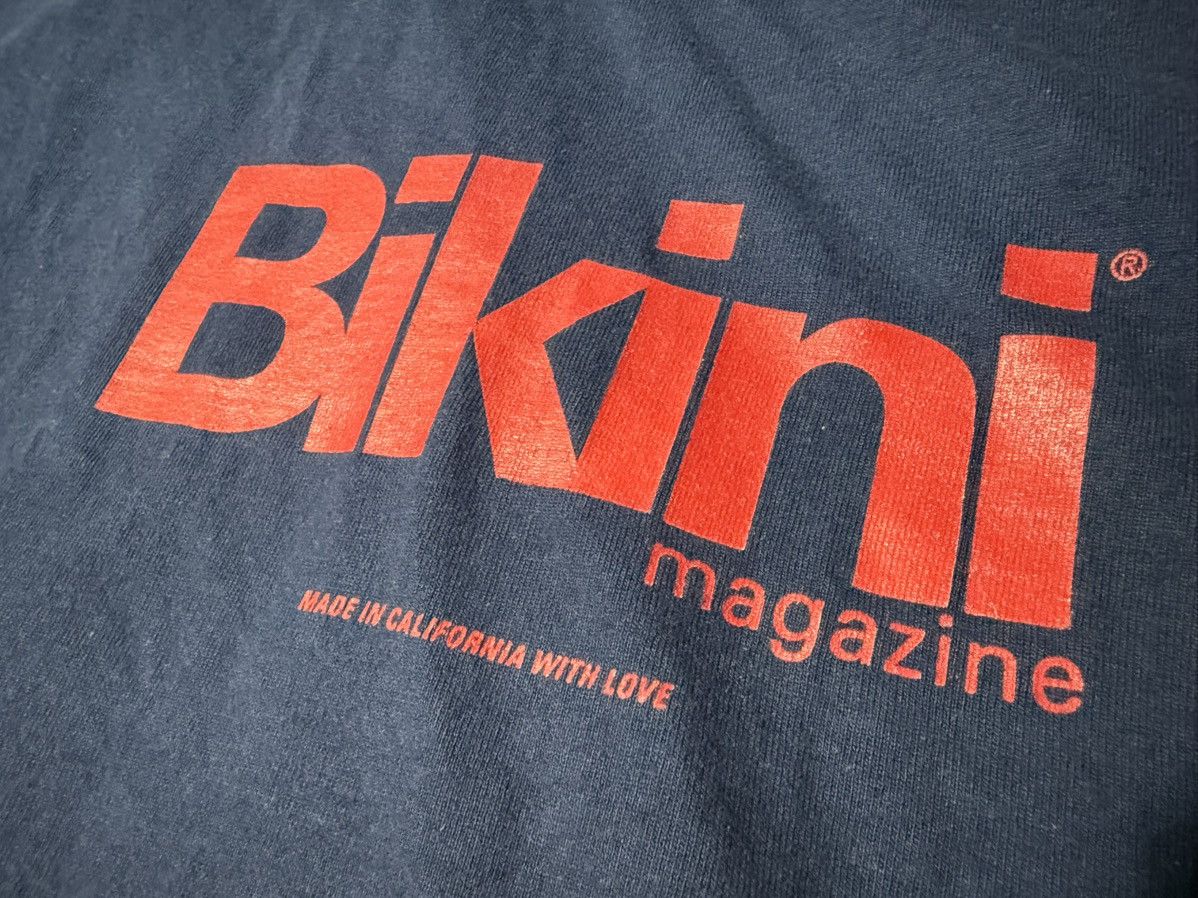 Vintage Vintage 2000s Bikini Magazine T-Shirt Y2K Size US L / EU 52-54 / 3 - 3 Thumbnail