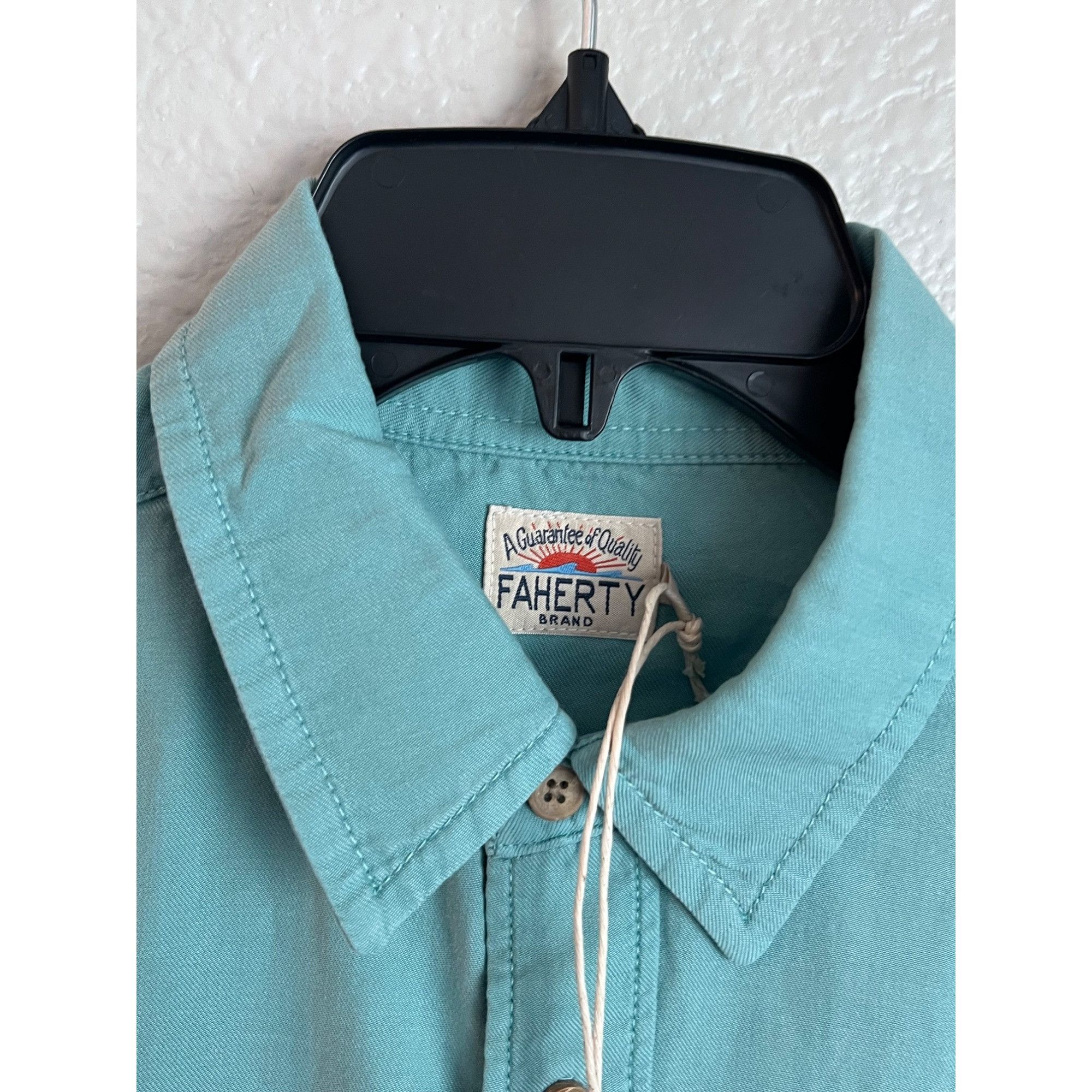 Faherty Faherty Island Life Button Up Shirt - NWT Size XXL Size US XXL / EU 58 / 5 - 5 Thumbnail
