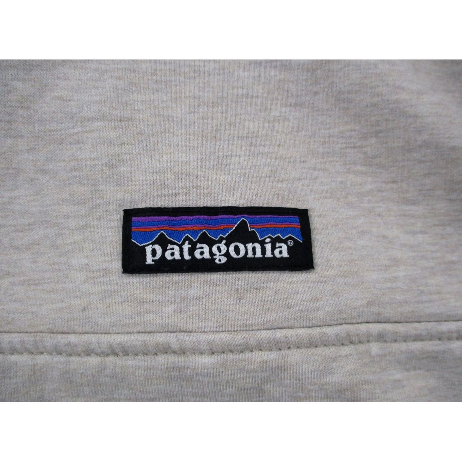 Patagonia Patagonia Jacket Mens XL White 1/4 Zip Lightweight Windproof Thermal Fleece Logo 42150 Size US XL / EU 56 / 4 - 6 Thumbnail