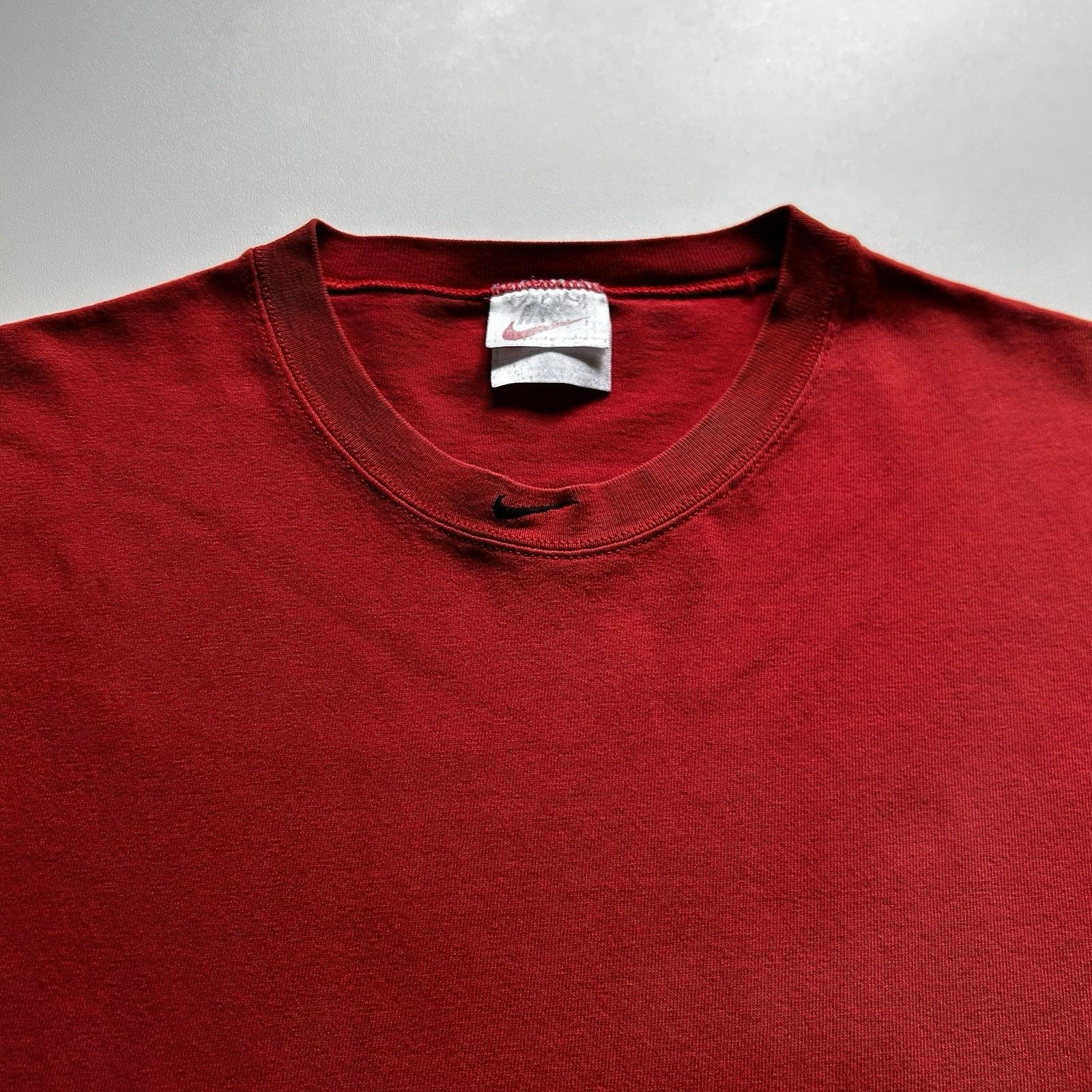 Nike Vintage 90s Nike Shirt XL Tank Sleeveless Center Swoosh Red Size US XL / EU 56 / 4 - 2 Thumbnail