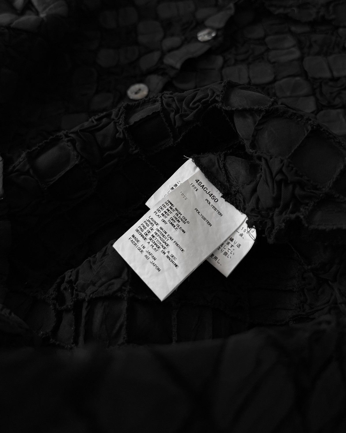 Issey Miyake VINTAGE YOSHIKI HISHINUMA WRINKLE PLEATS SHIRT Size S / US 4 / IT 40 - 11 Thumbnail