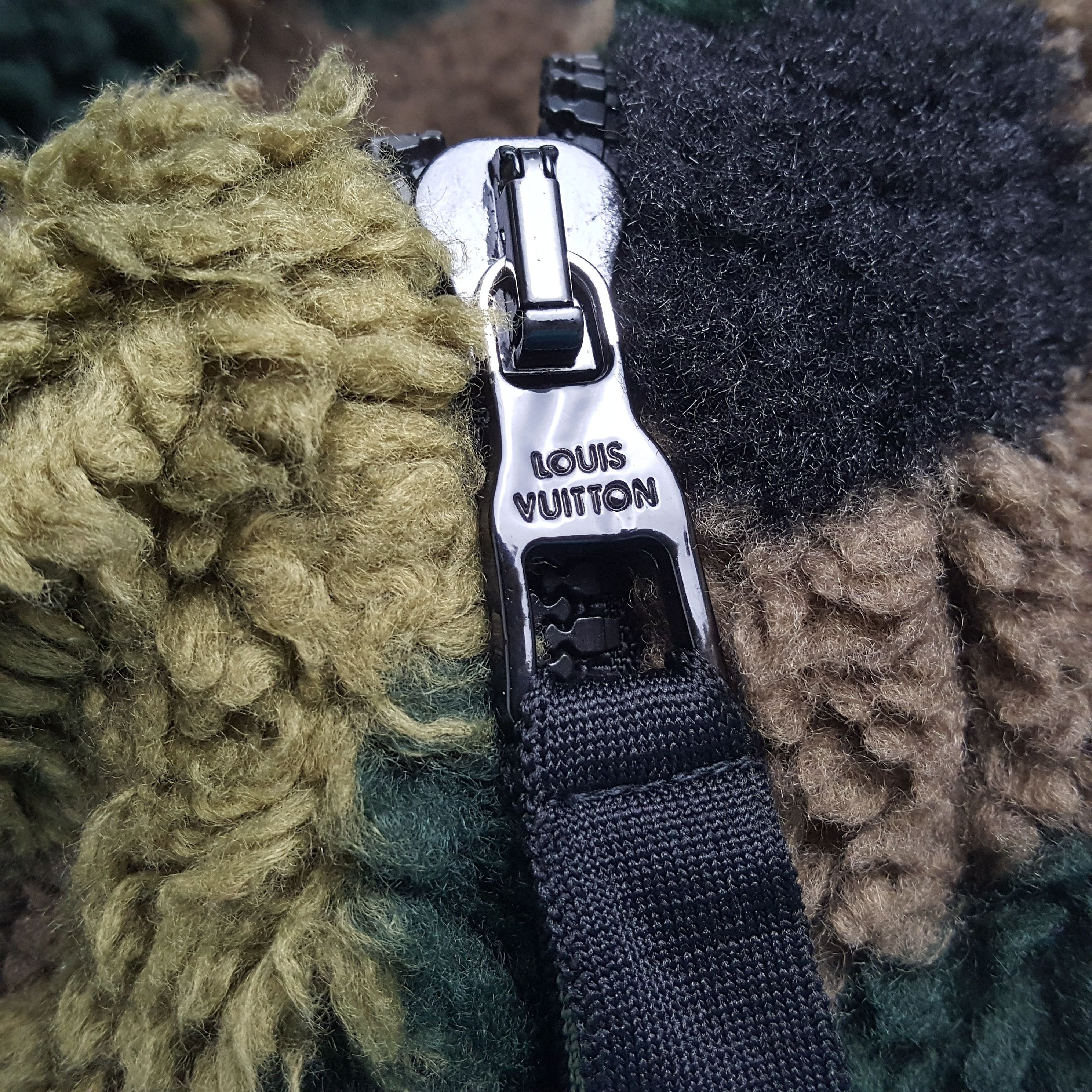Louis Vuitton Vintage Louis Vutton Italian Fashion Brand Sherpa Jacket Size US M / EU 48-50 / 2 - 13 Thumbnail