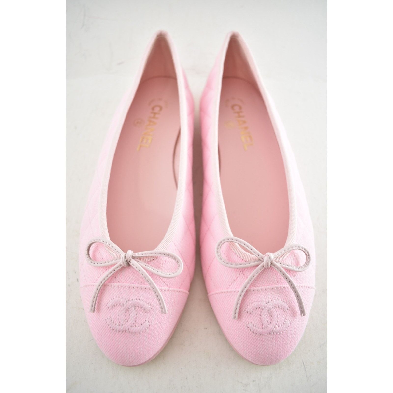 Chanel Chanel Light Pink Denim Quilted Ballet Flat 37.5 Size US 7.5 / IT 37.5 - 16 Thumbnail