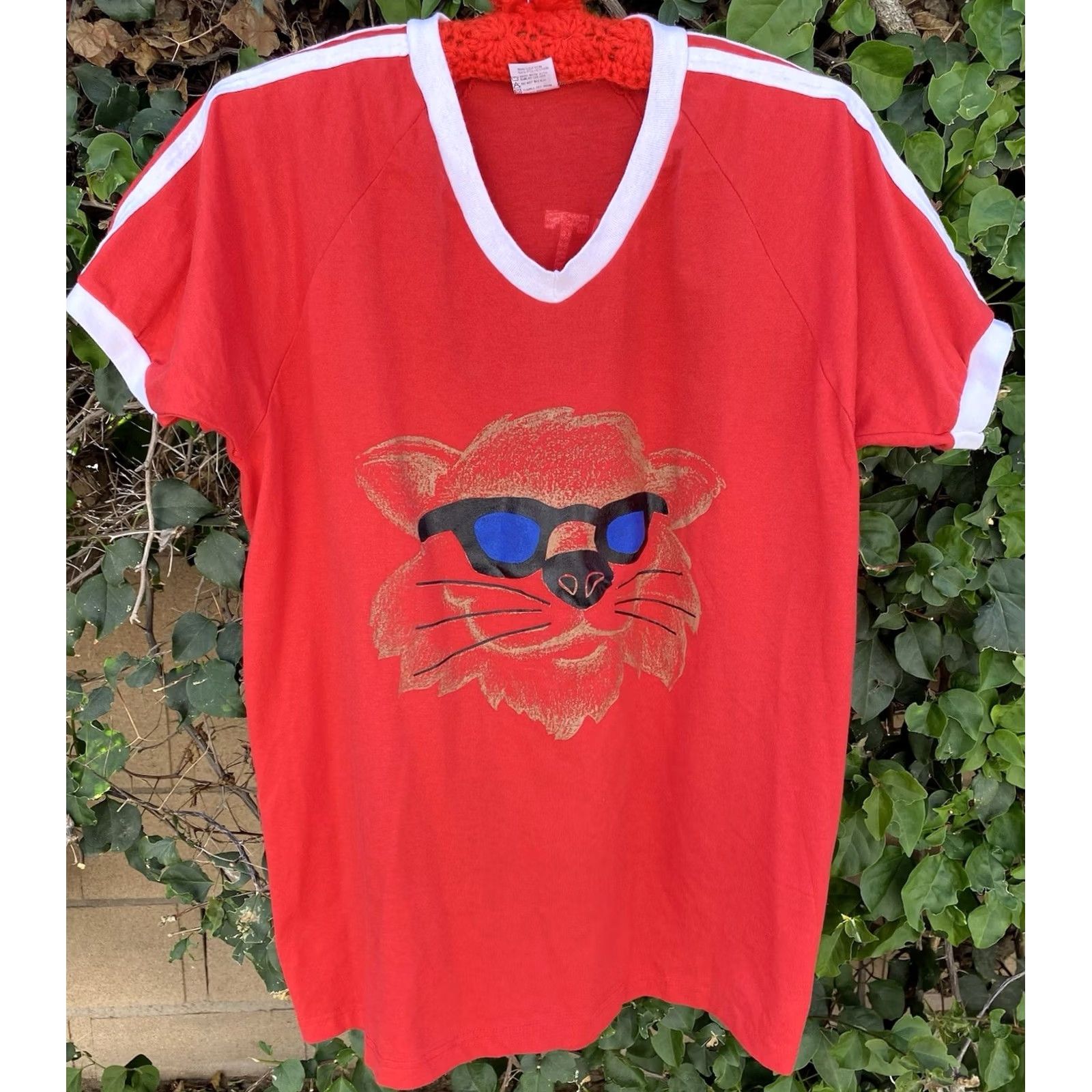 Augusta Sportswear VINTAGE Augusta Sportswear Cat Sunglasses Ringer Tee Red V Neck Stripe Graphic Shirt USA XL Men T-Shirt XS? Size US XL / EU 56 / 4 - 3 Thumbnail