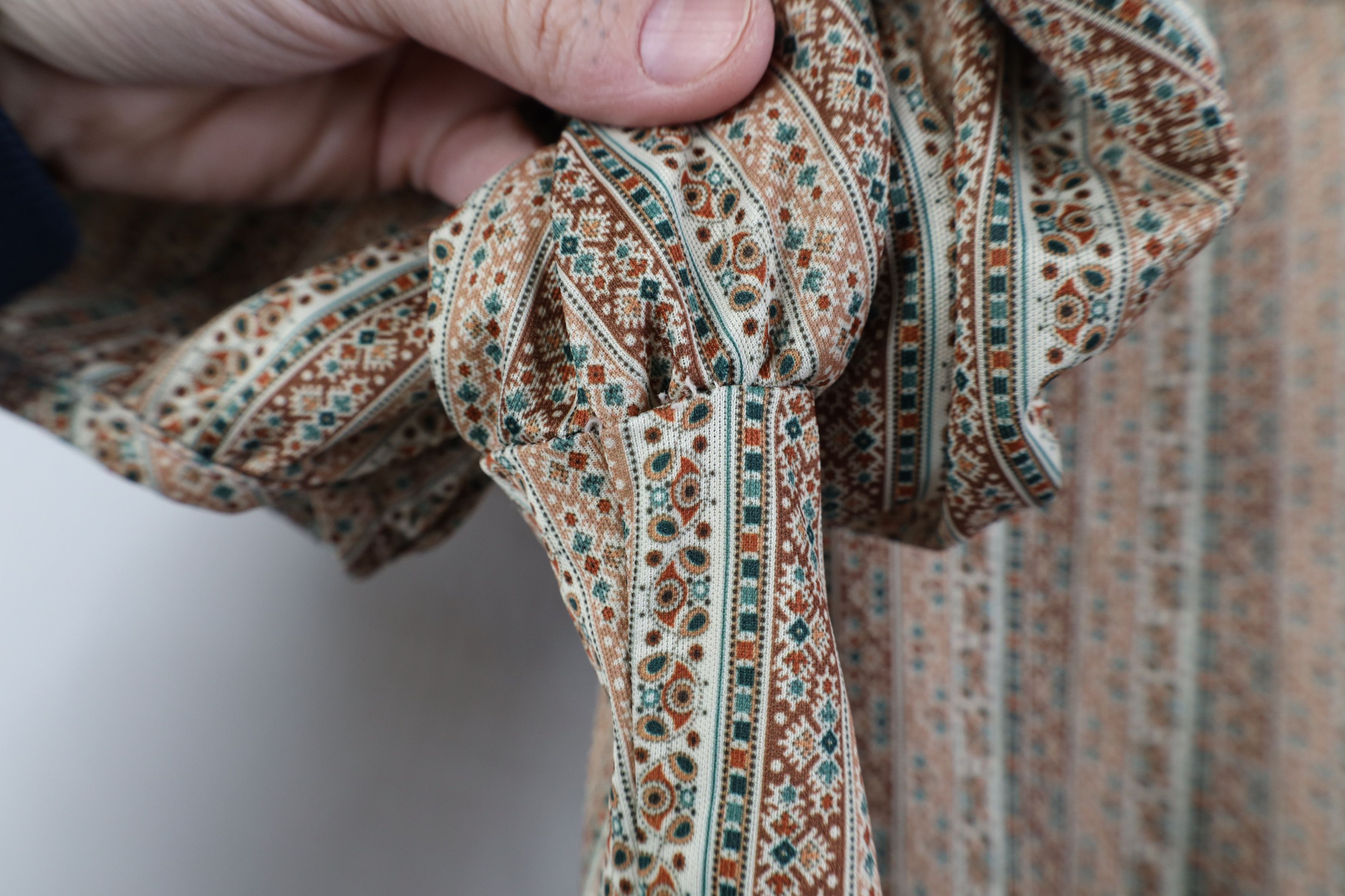 Vintage Vintage 70s Boho Chic Hippie Flared Sleeve Paisley T-Shirt Size L / US 10 / IT 46 - 6 Thumbnail