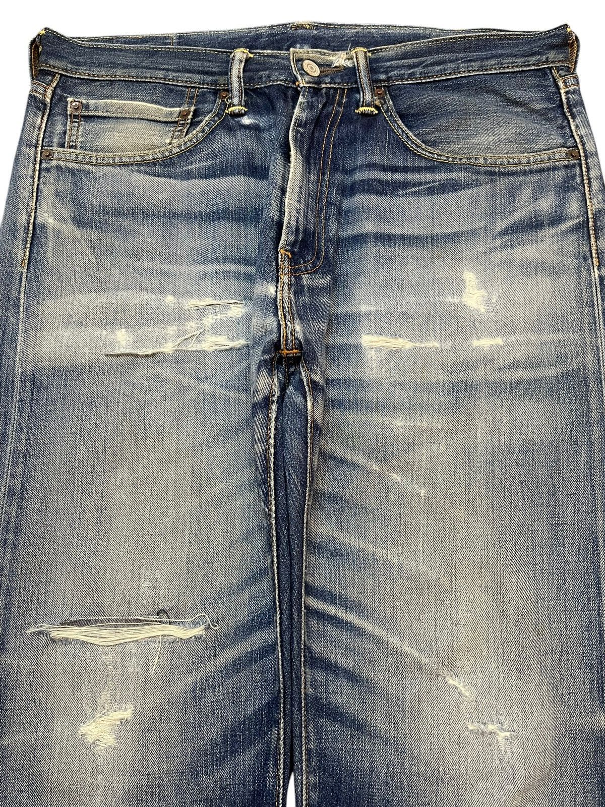 Levi's Vintage Levis 505 Blue Faded Wash Distressed Baggy Jeans Size US 34 / EU 50 - 3 Thumbnail