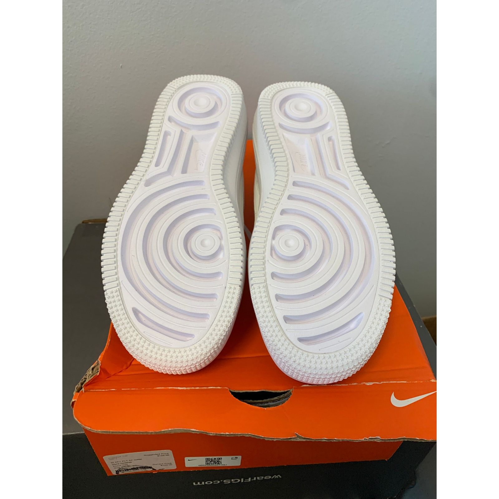 Nike Nike Air Force 1 PLT.AF.ORM Triple White Women's Size 7 NEW Size US 7 / IT 37 - 6 Thumbnail