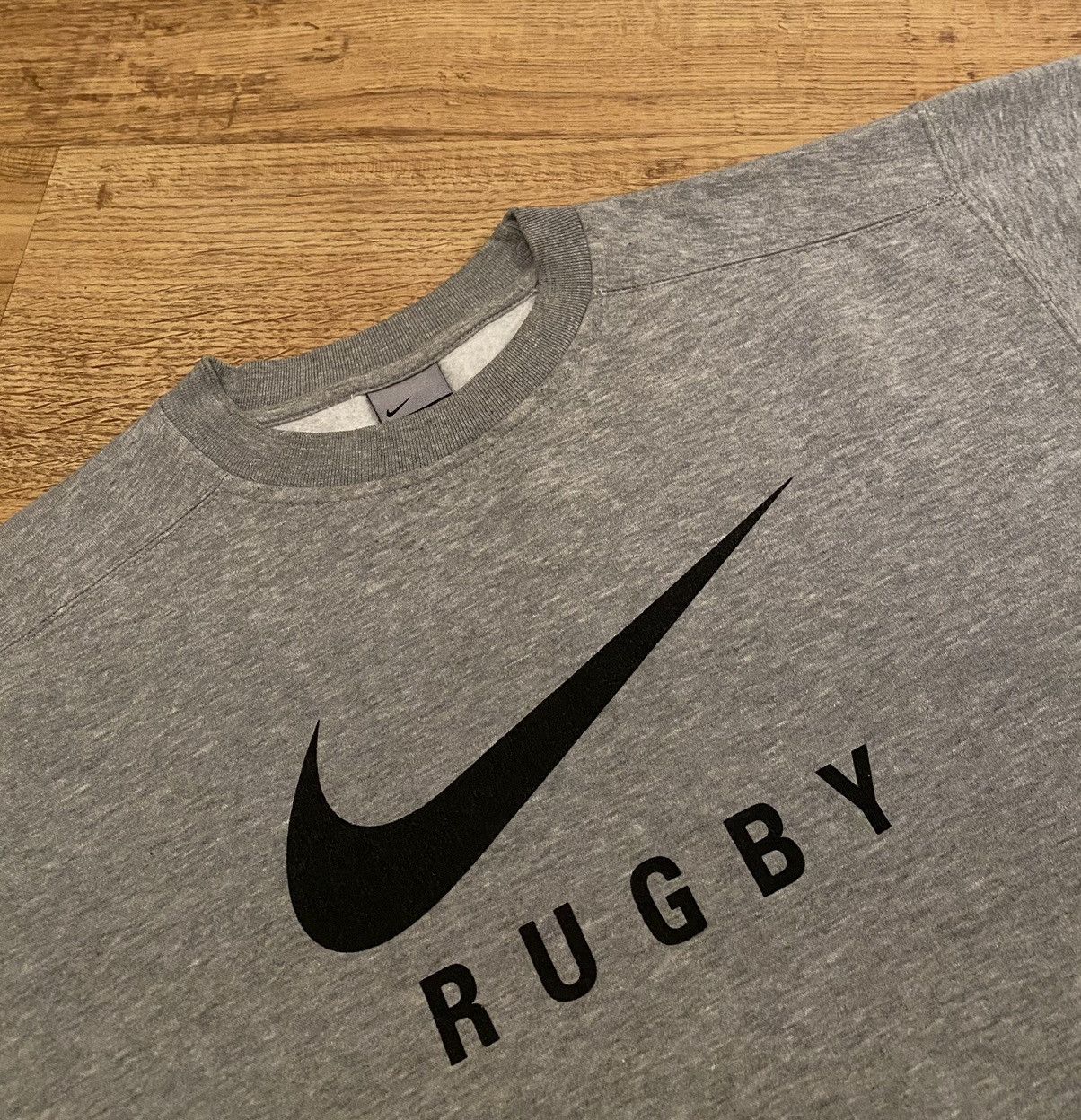 Nike Nike Big Logo Sweatshirt x Vintage x Streetwear Size US M / EU 48-50 / 2 - 2 Thumbnail