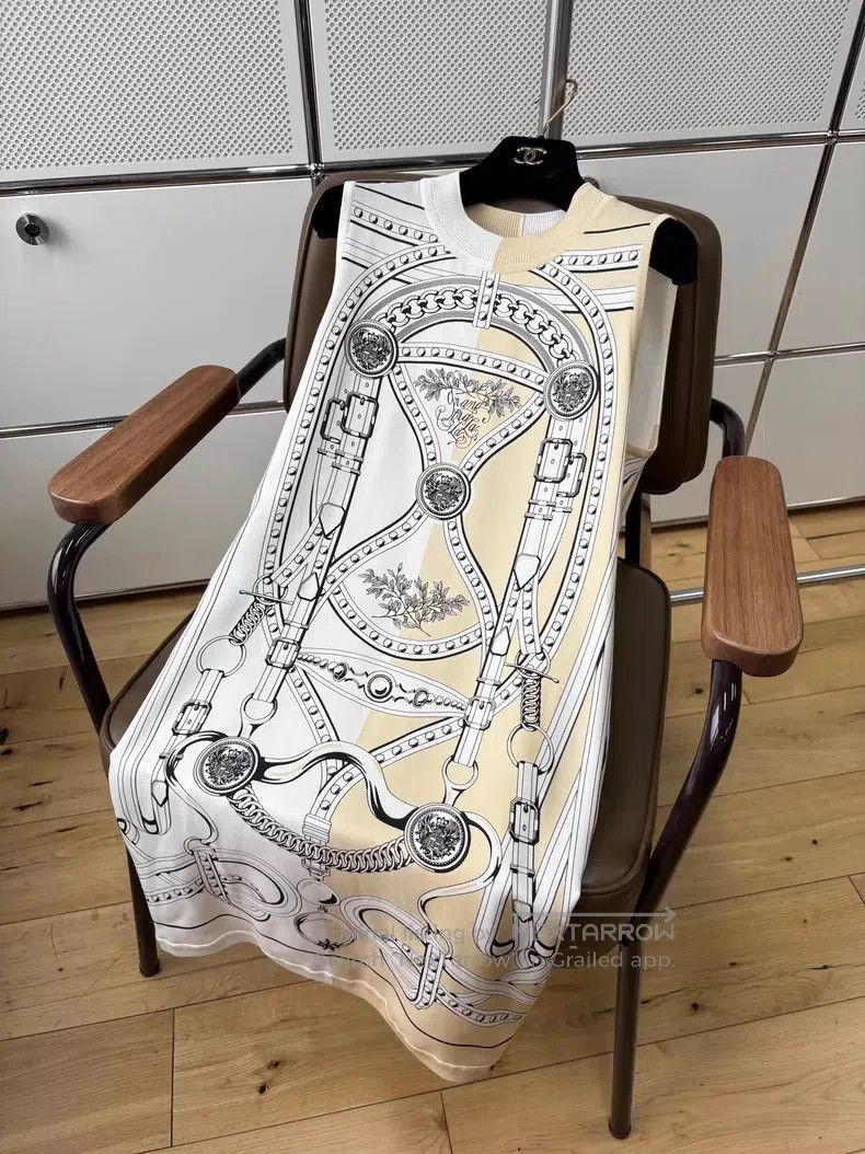 Hermes Hermes White and yellow print real silk dress 100% mulberr Size XXS / US 00 / IT 34 - 4 Thumbnail