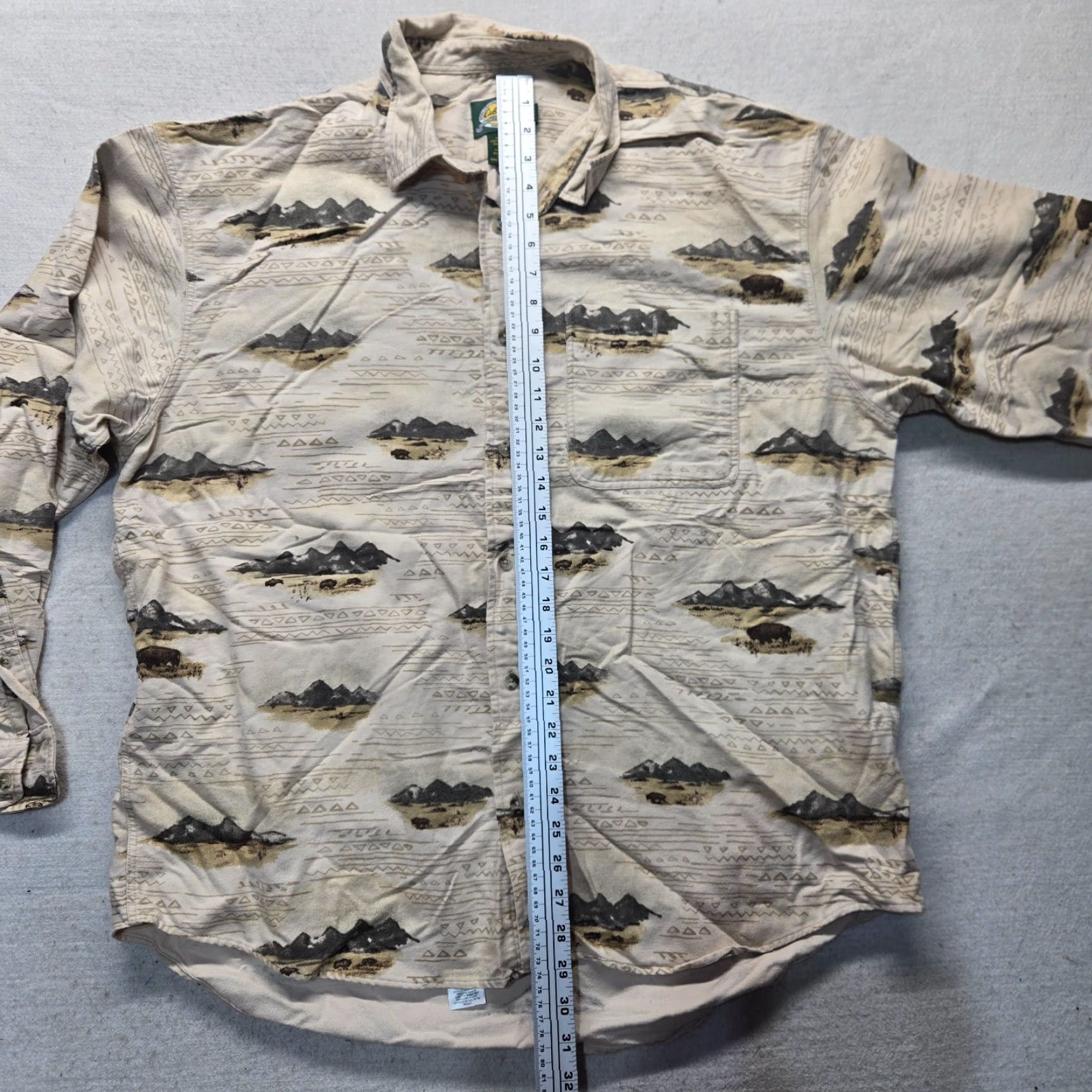 Vintage Cabela's Shirt Men Adult XL Button-Up Tan Beige Outdoor Gear Heavy Mountains Cotton Button-Down Collared Long Sleeve Size US XL / EU 56 / 4 - 7 Thumbnail